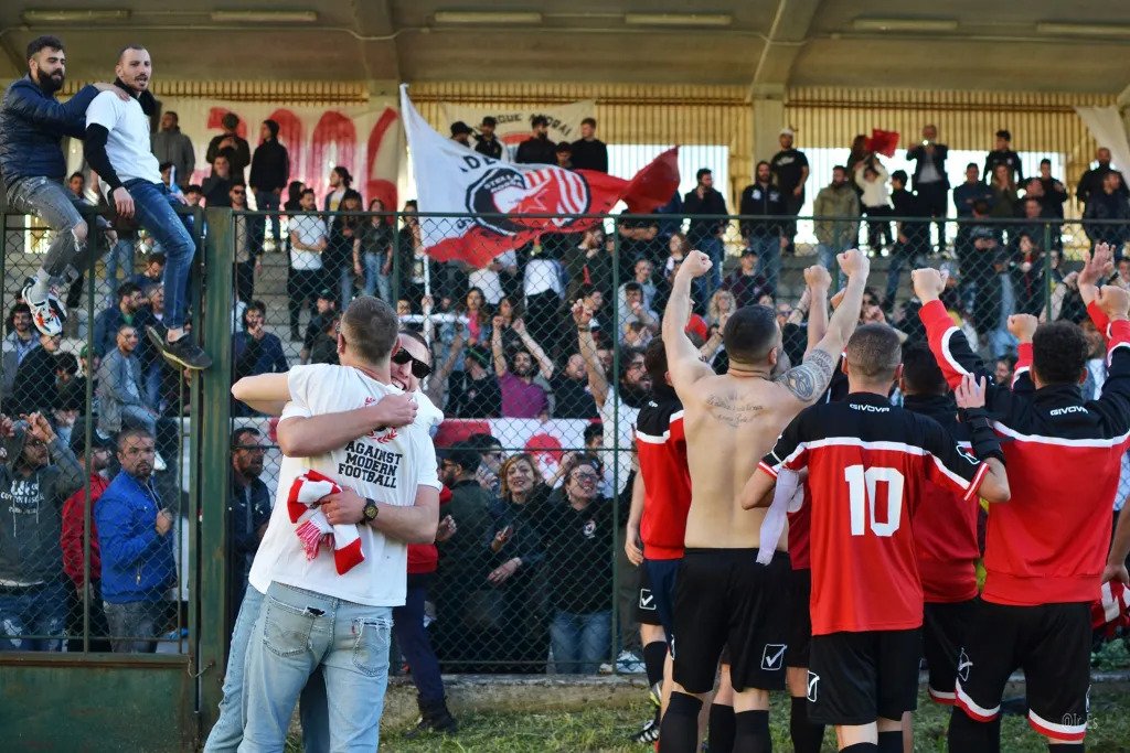 A.S.D Stella Rossa 2006: Lo Sport Popolare a Napoli  campaign photo, 4 of 8