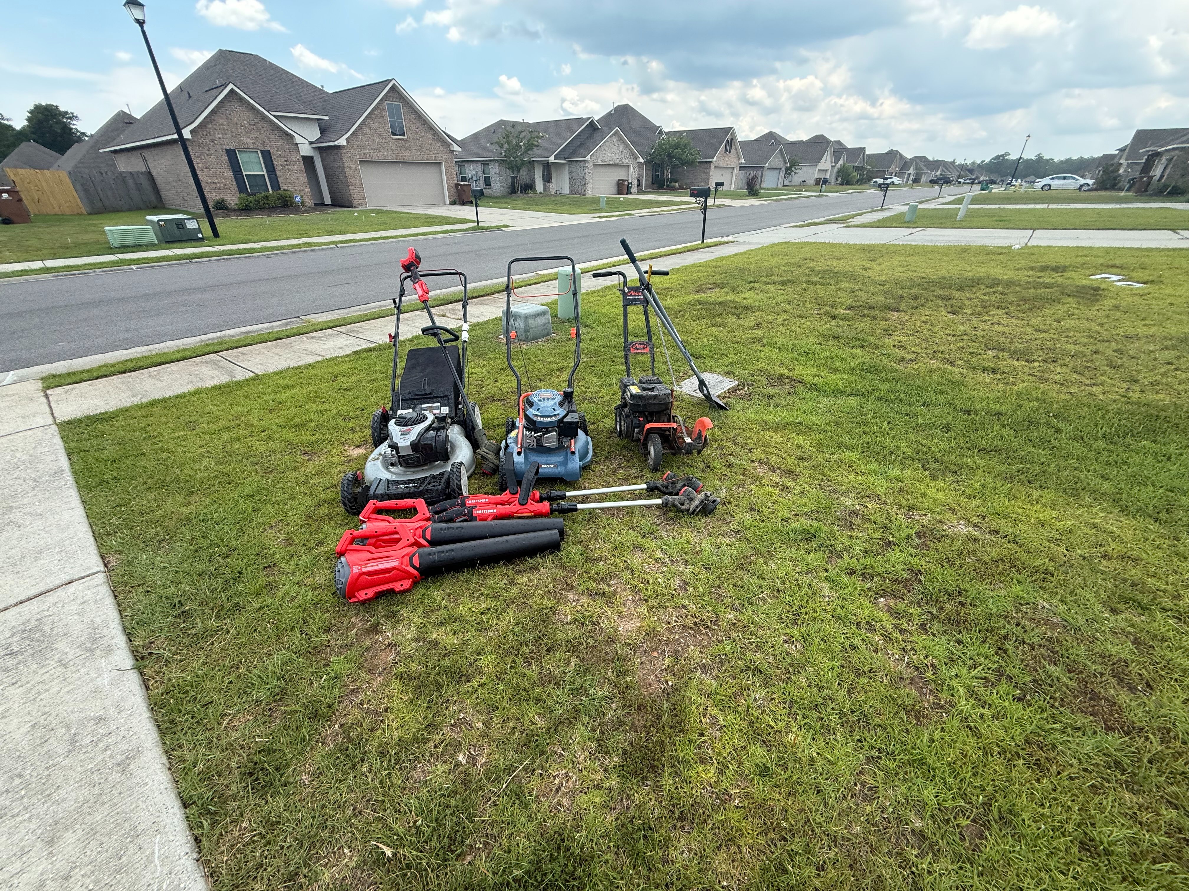 Support Santiago's Growing Lawn Care Business campaign photo, 5 of 8