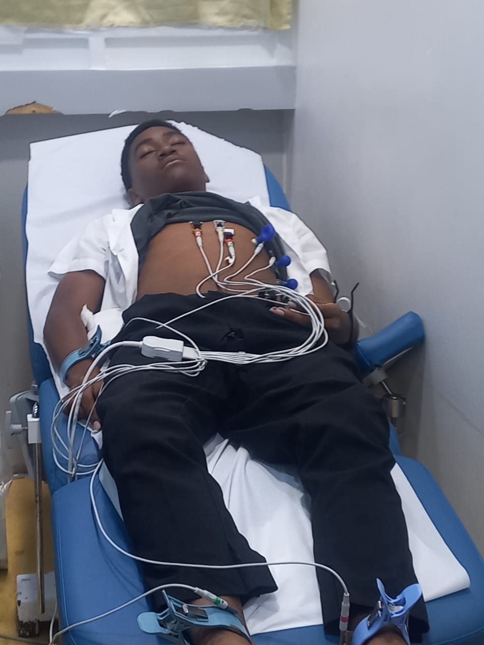 Support Ajanni Mishael Charles' Heart Transplant campaign photo, 6 of 7