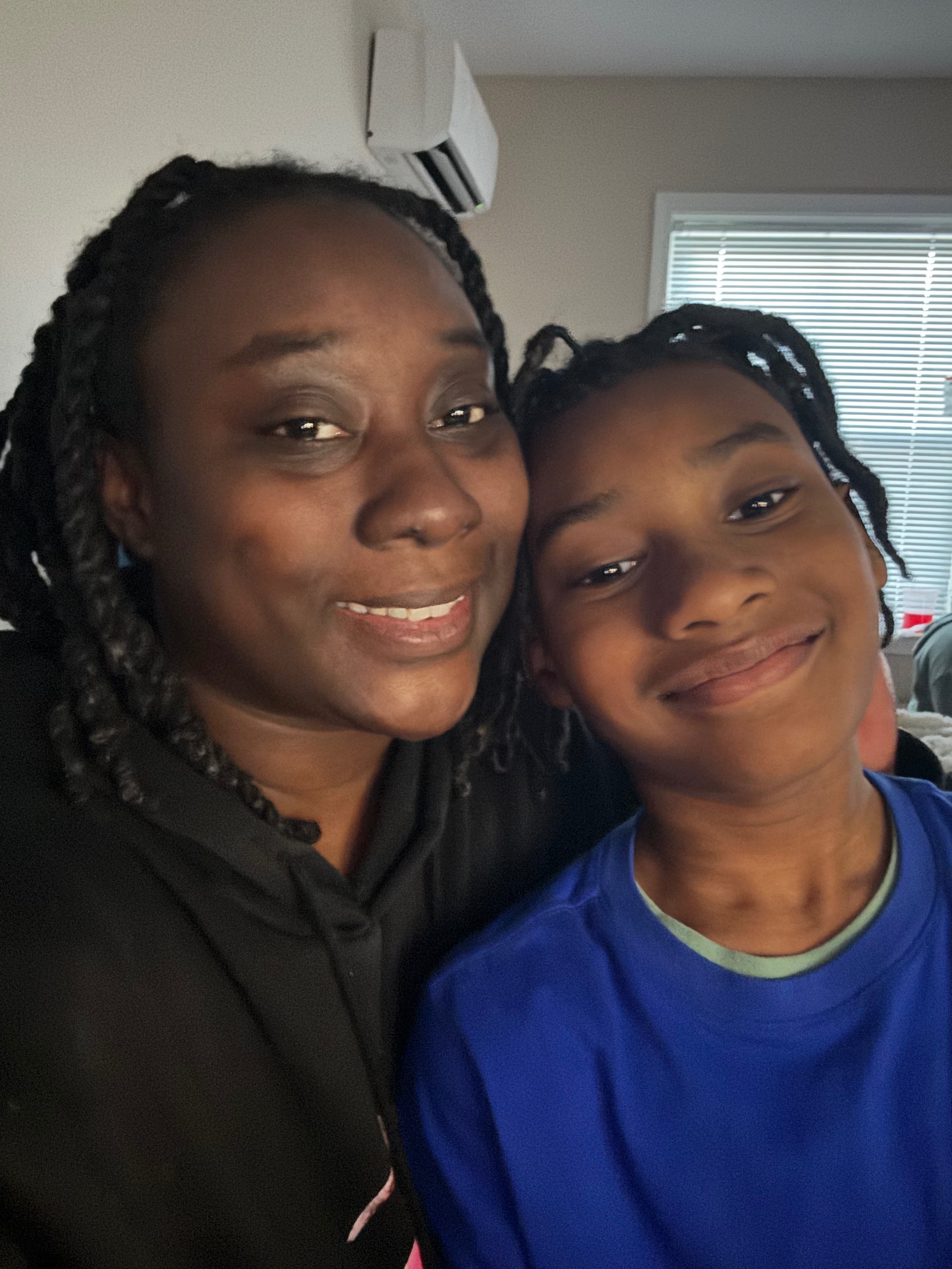 Help Single Mom Recover from Gun Violence campaign photo, 4 of 6