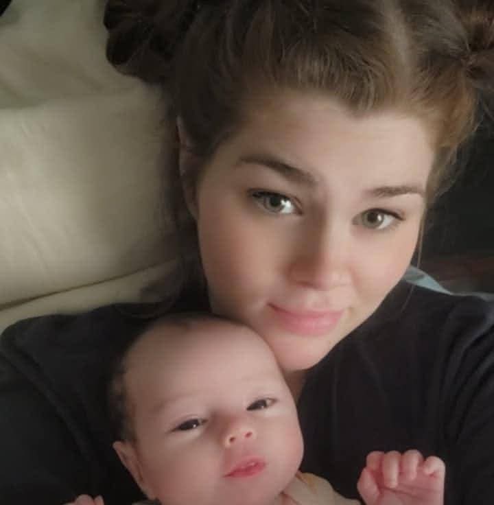 Headline: URGENT: Pregnant Mom in Labor Facing Homelessness campaign photo, 5 of 7