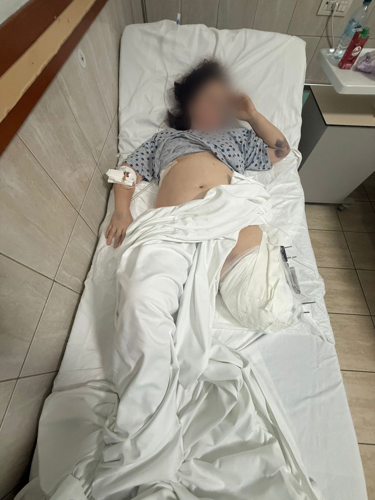 Urgent Medical Expenses for my sister and mom campaign photo, 6 of 8