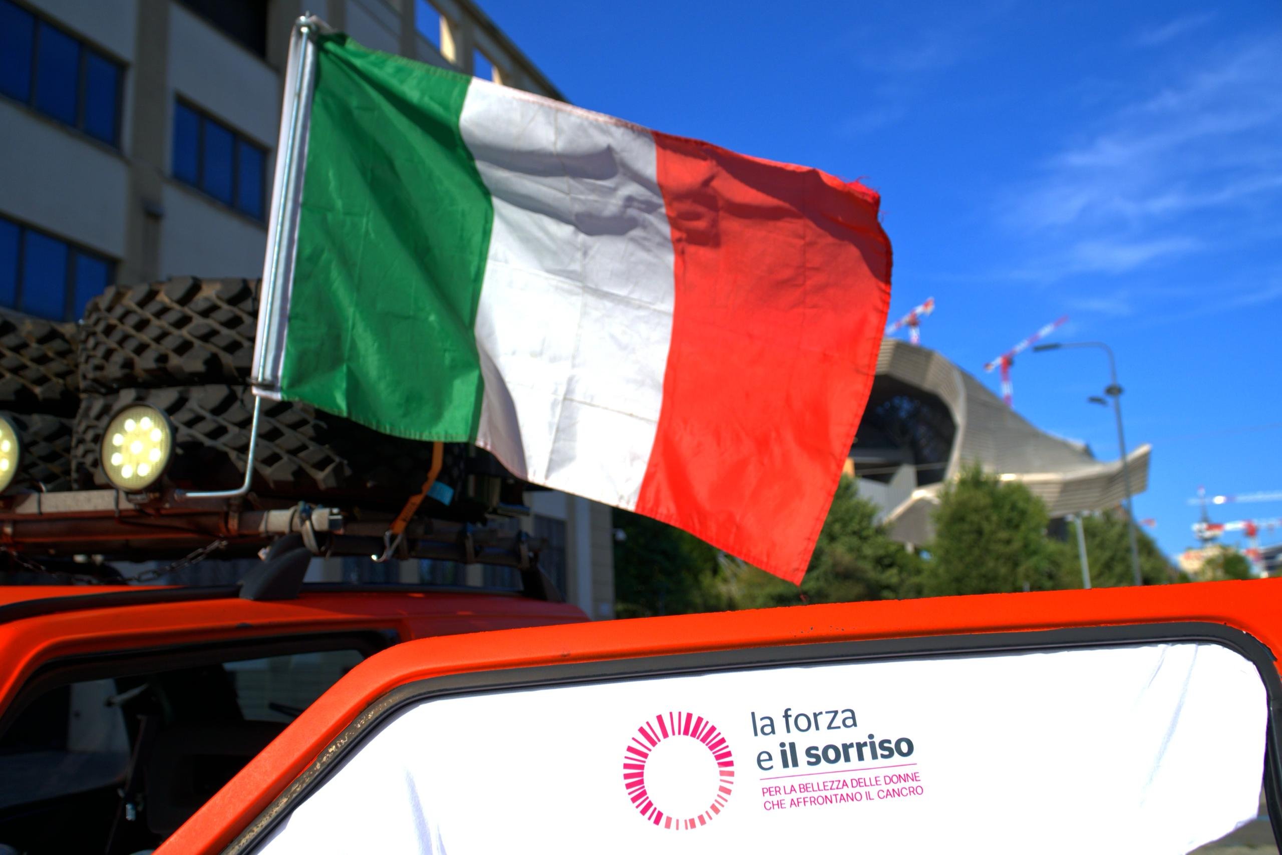 Raccogliamo fondi per l'associazione La Forza e il Sorriso campaign photo, 2 of 4