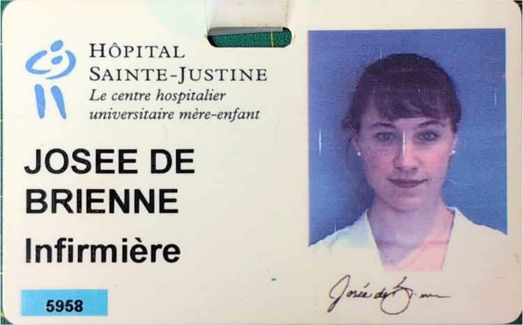 Reconstruire une vie partie en fumée, 50 ans de vie détruit campaign photo, 6 of 8