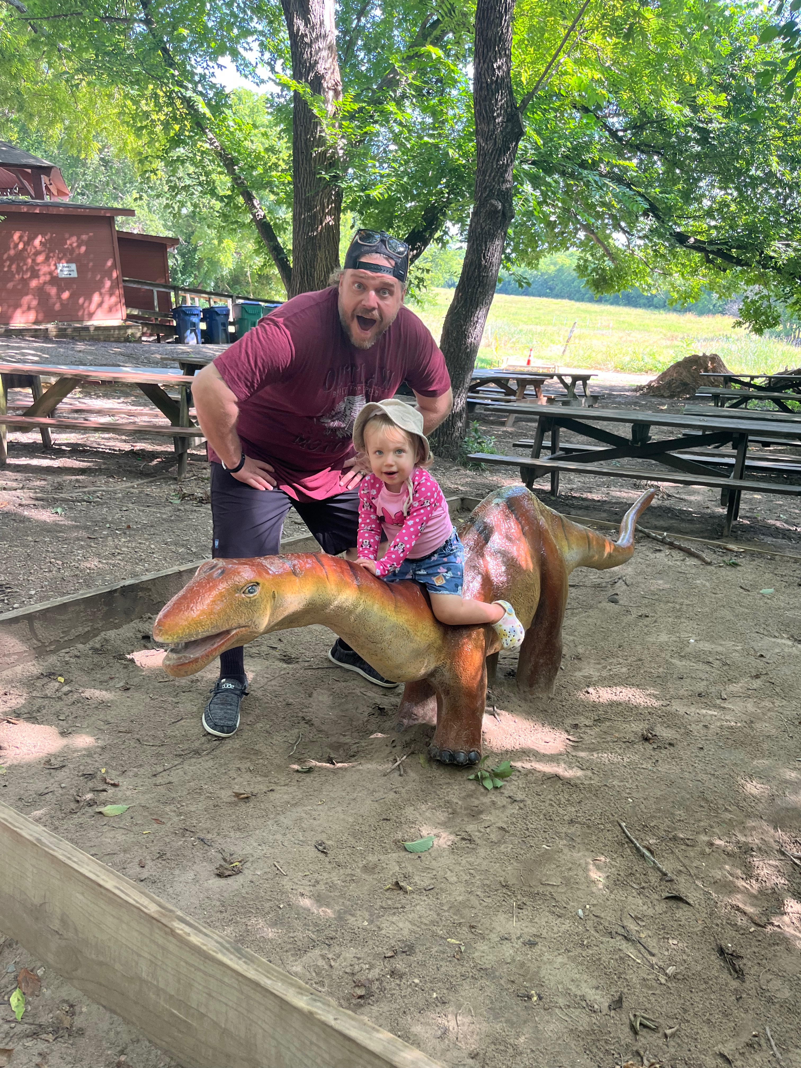 Support Lynlee Belle after losing her daddy campaign photo, 2 of 7
