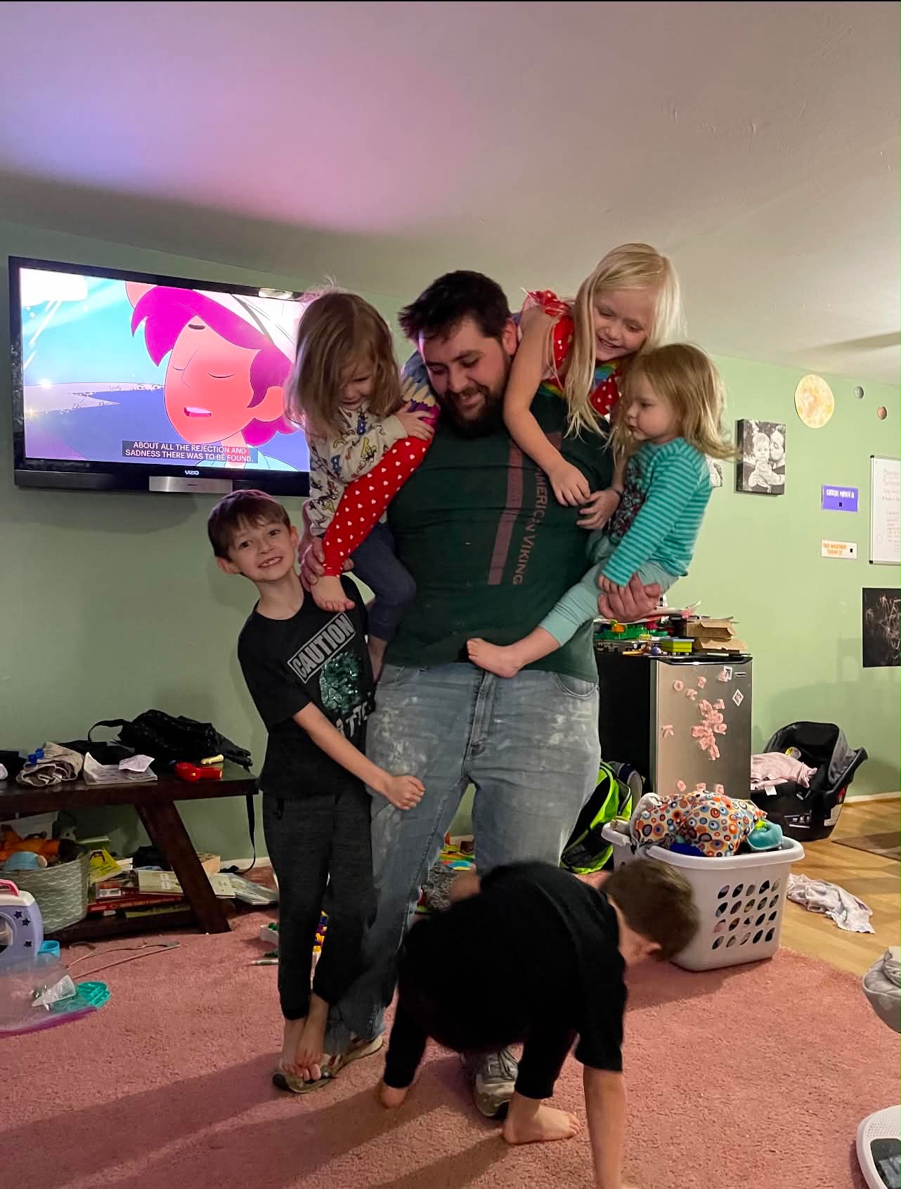 Support Kennedy & Her 7 Kids After Tragic Loss campaign photo, 5 of 6