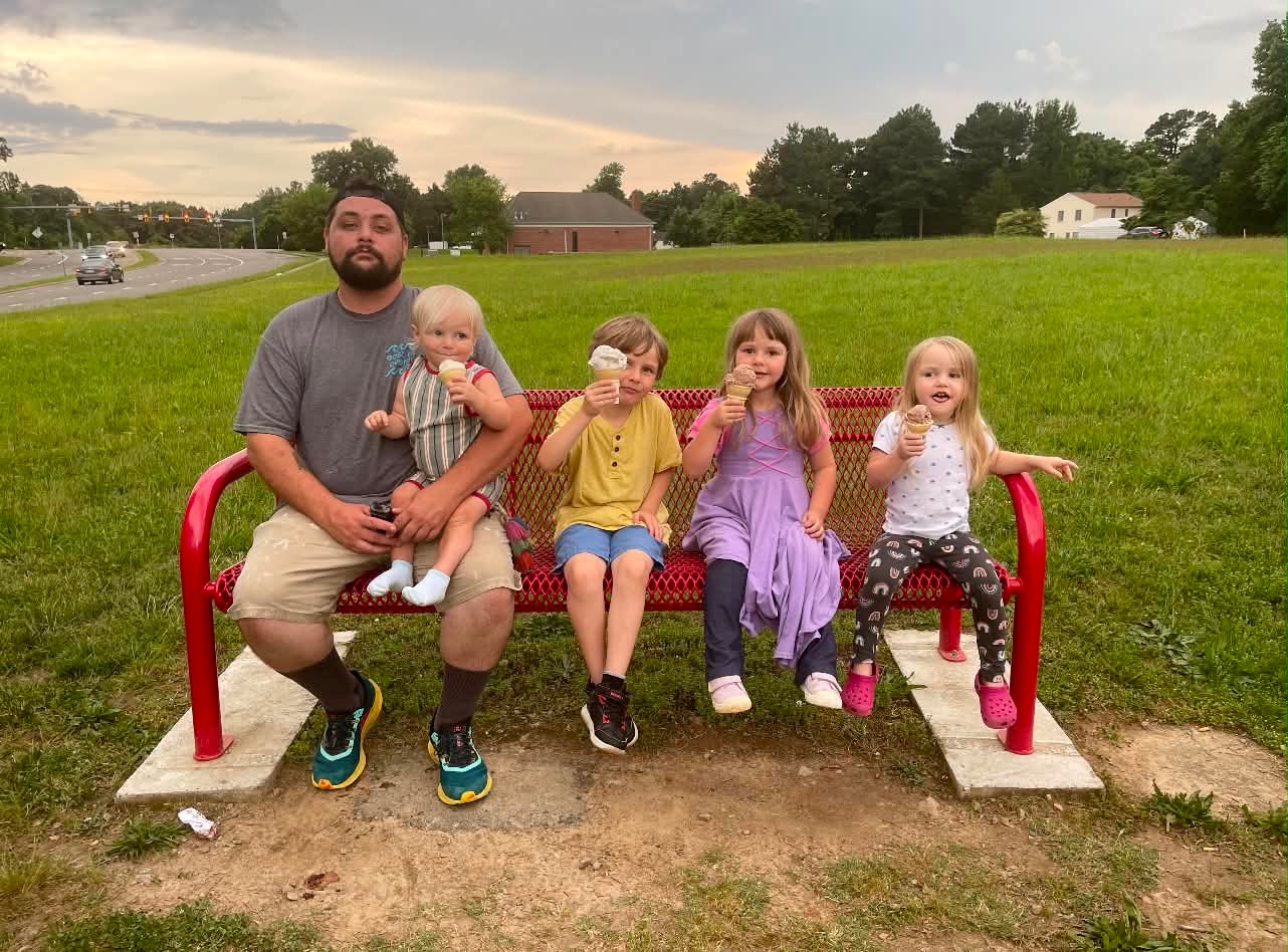 Support Kennedy & Her 7 Kids After Tragic Loss campaign photo, 4 of 6