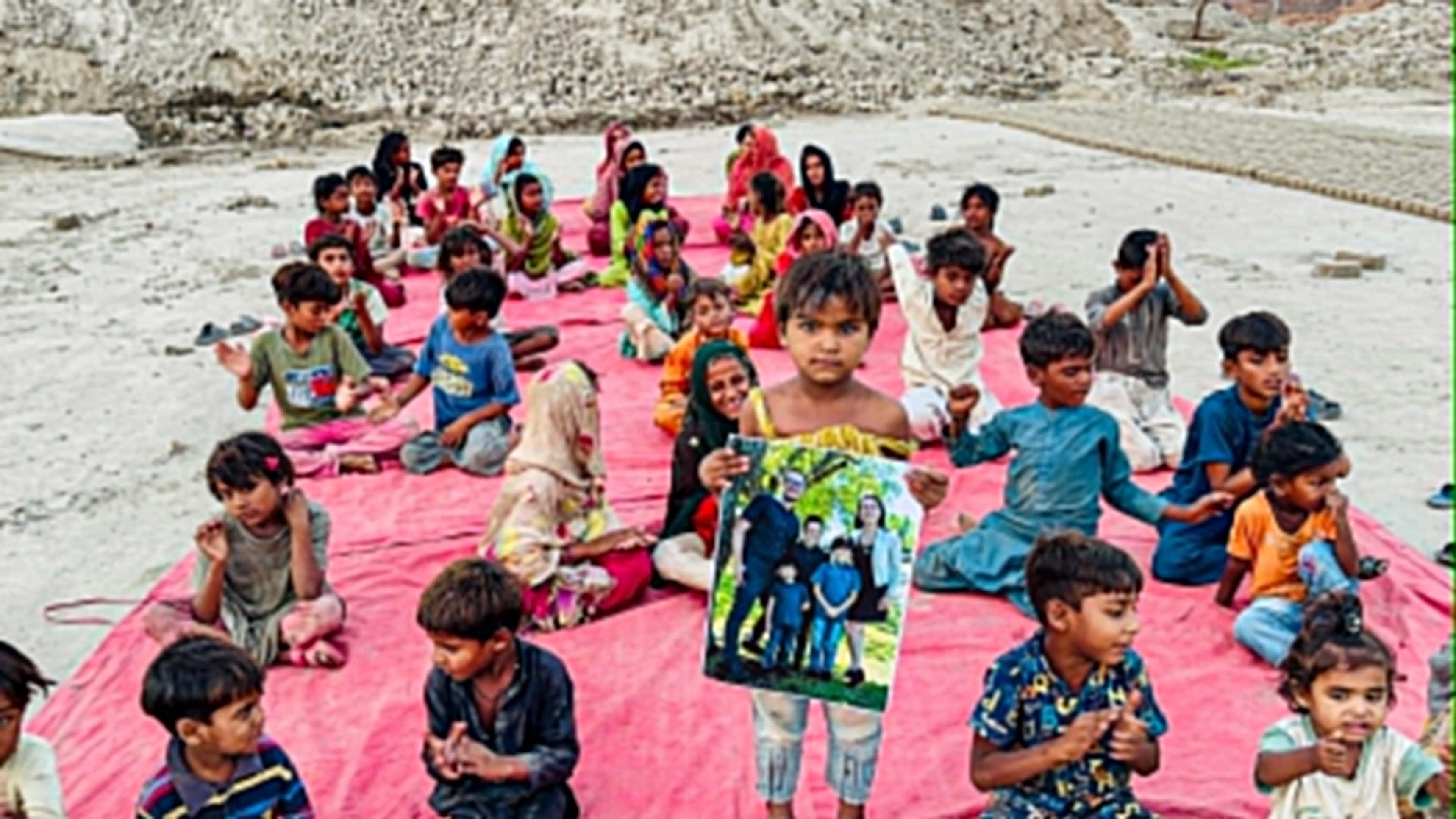 Freedom for Families in Pakistan's Brick Kilns campaign photo, 6 of 7
