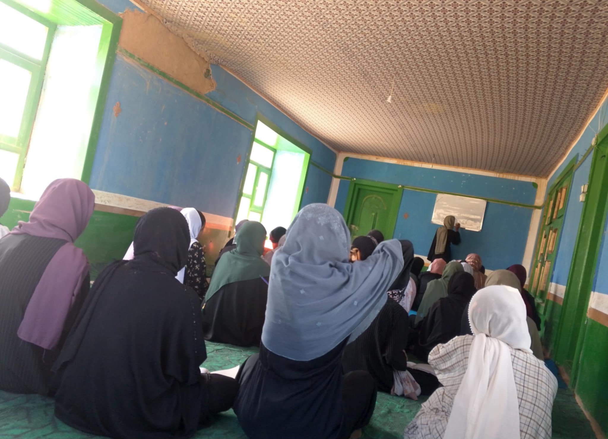 Help Afghan Girls Earn an American High School Diploma campaign photo, 2 of 8