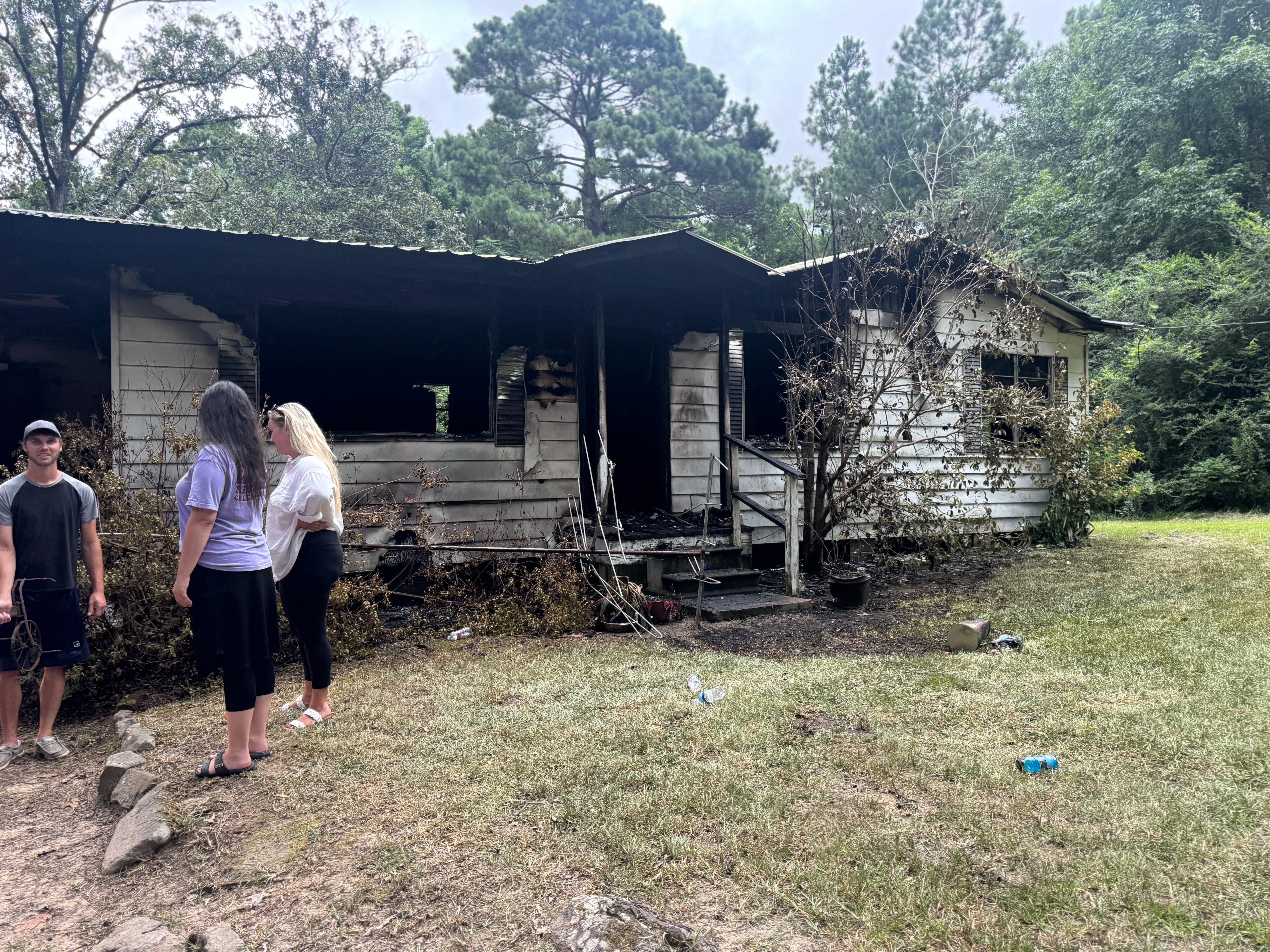 Foto della campagna Help our Mom Rebuild After Fire, 2 di 7