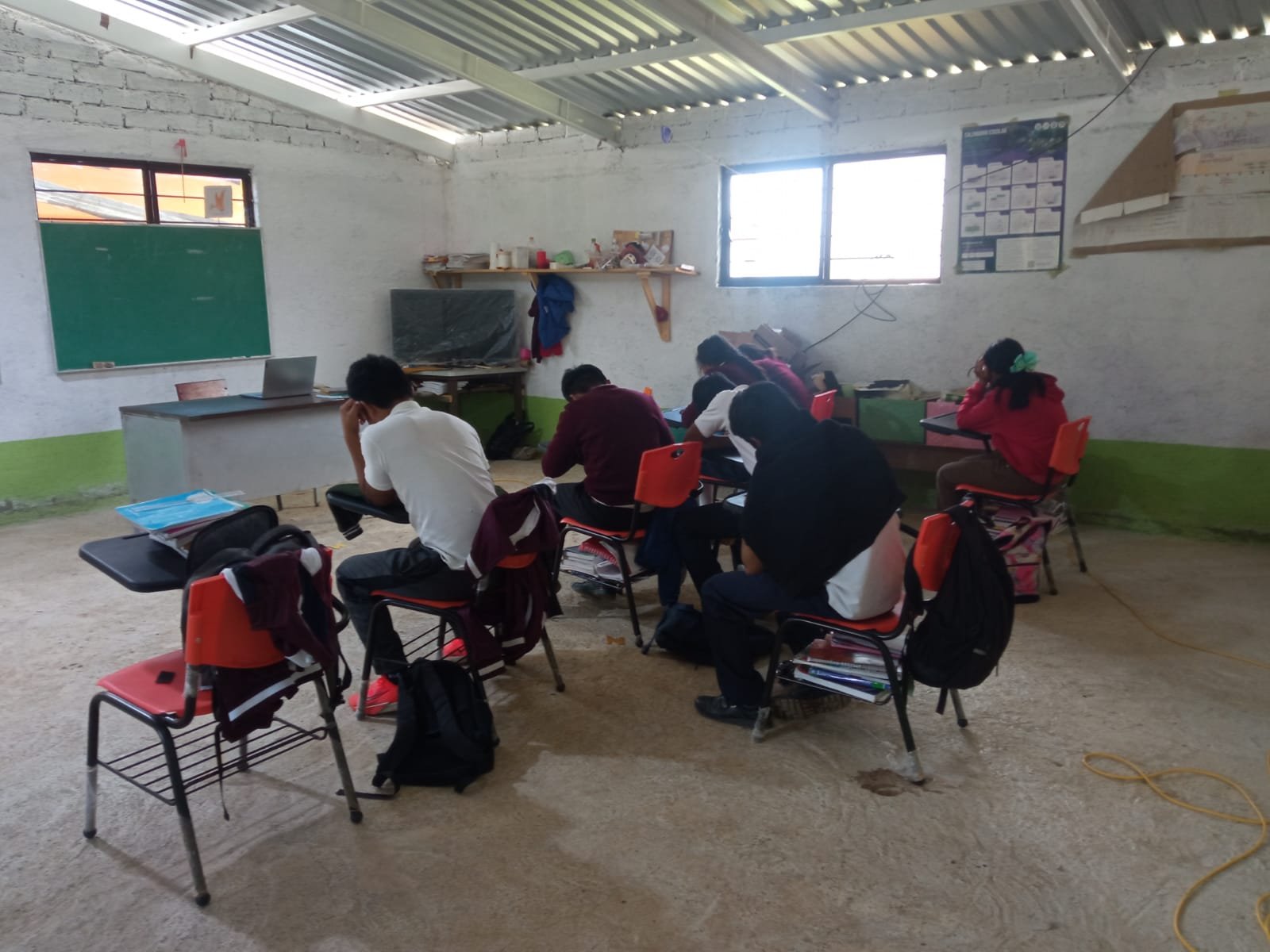 Supporting community-built schools for Indigenous Mixe child campaign photo, 5 of 8
