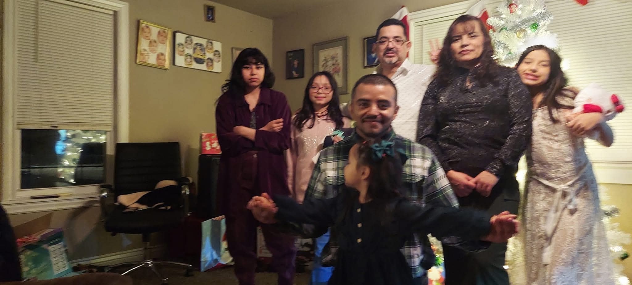 Support Jesus Felix's Fight Against kidney Disease campaign photo, 4 of 6