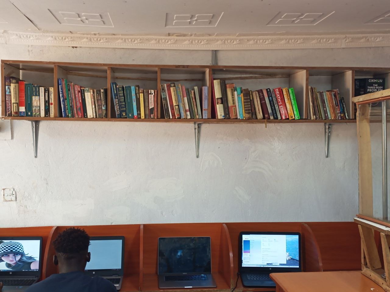 Zetu's Extreme Library darf nicht untergehen! campaign photo, 2 of 8