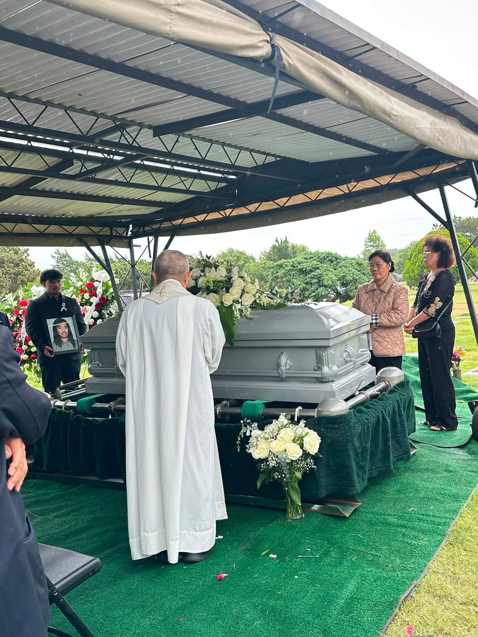 Support Funeral Costs for Our Family Member campaign photo, 5 of 7