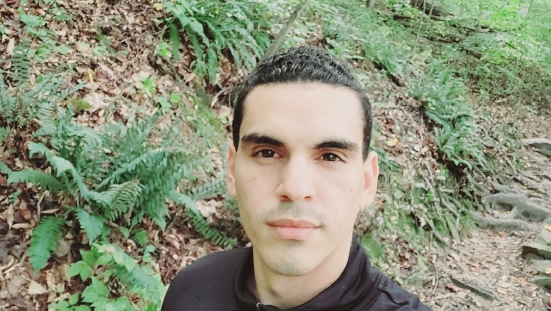 Defected Venezuelan military officer detained at ICE check-in despite pending asylum