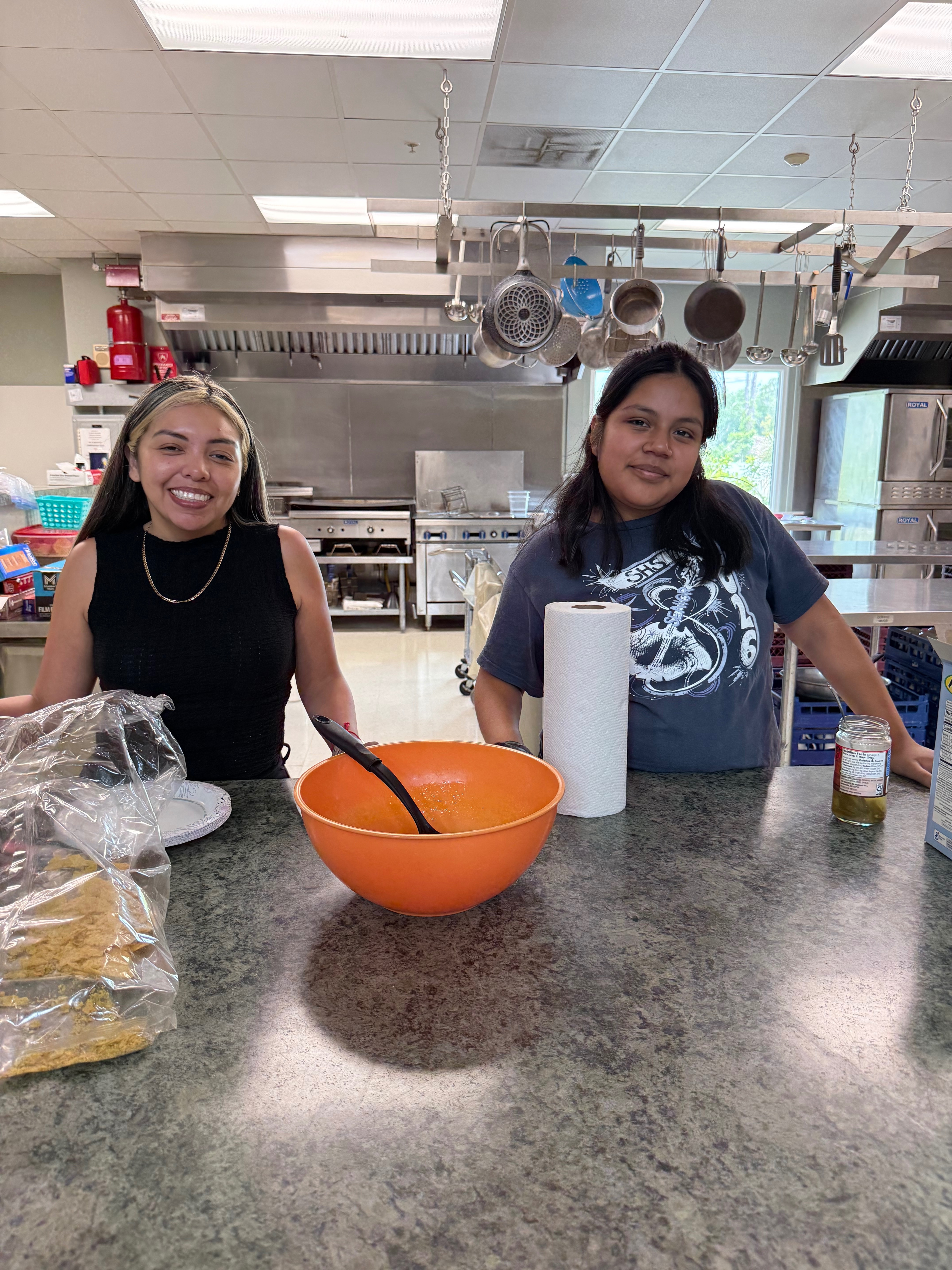 Support Araceli’s Journey to St. Thomas University campaign photo, 5 of 6