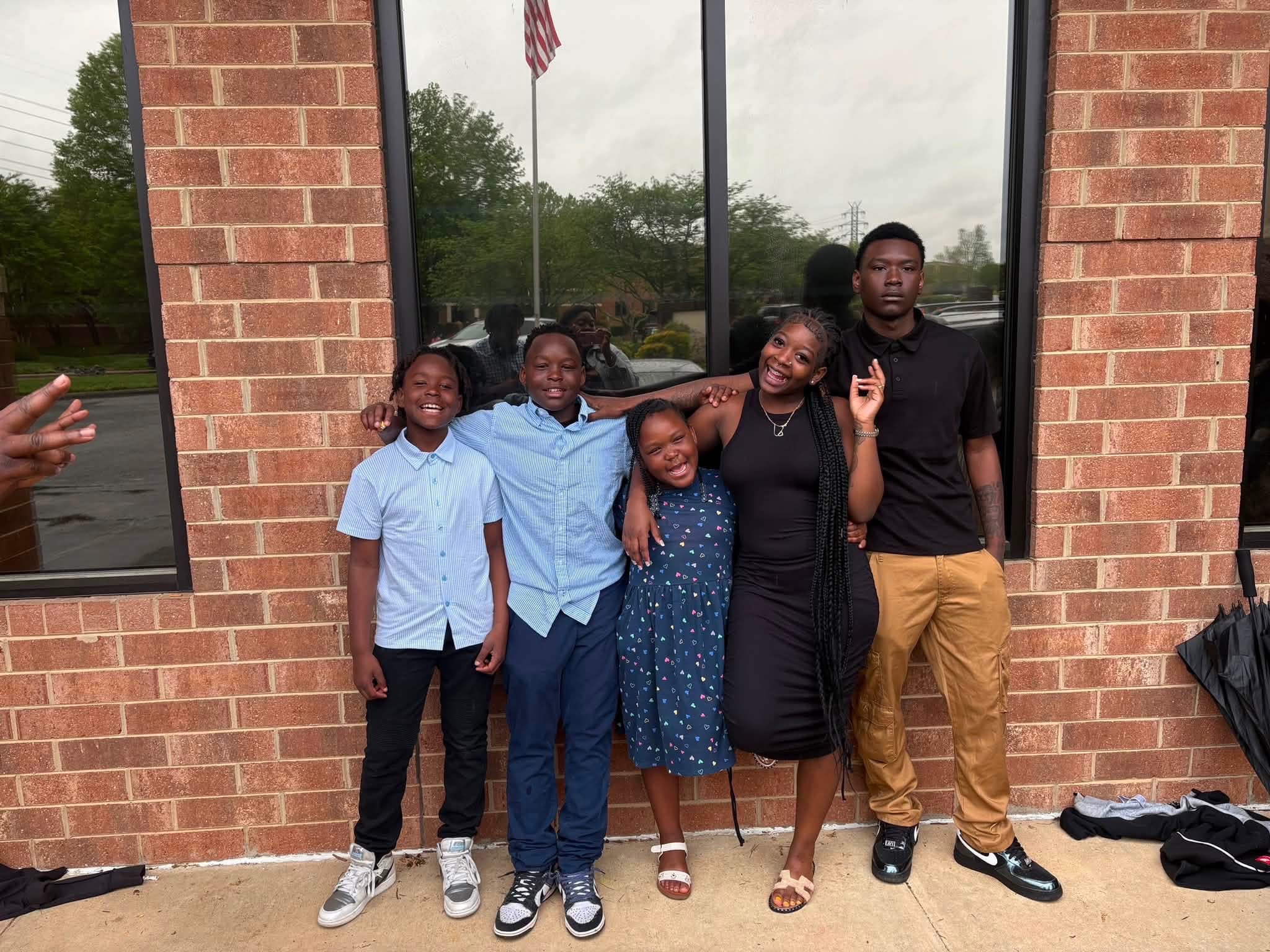 Support for Yahmonnie Houston’s Family campaign photo, 5 of 8