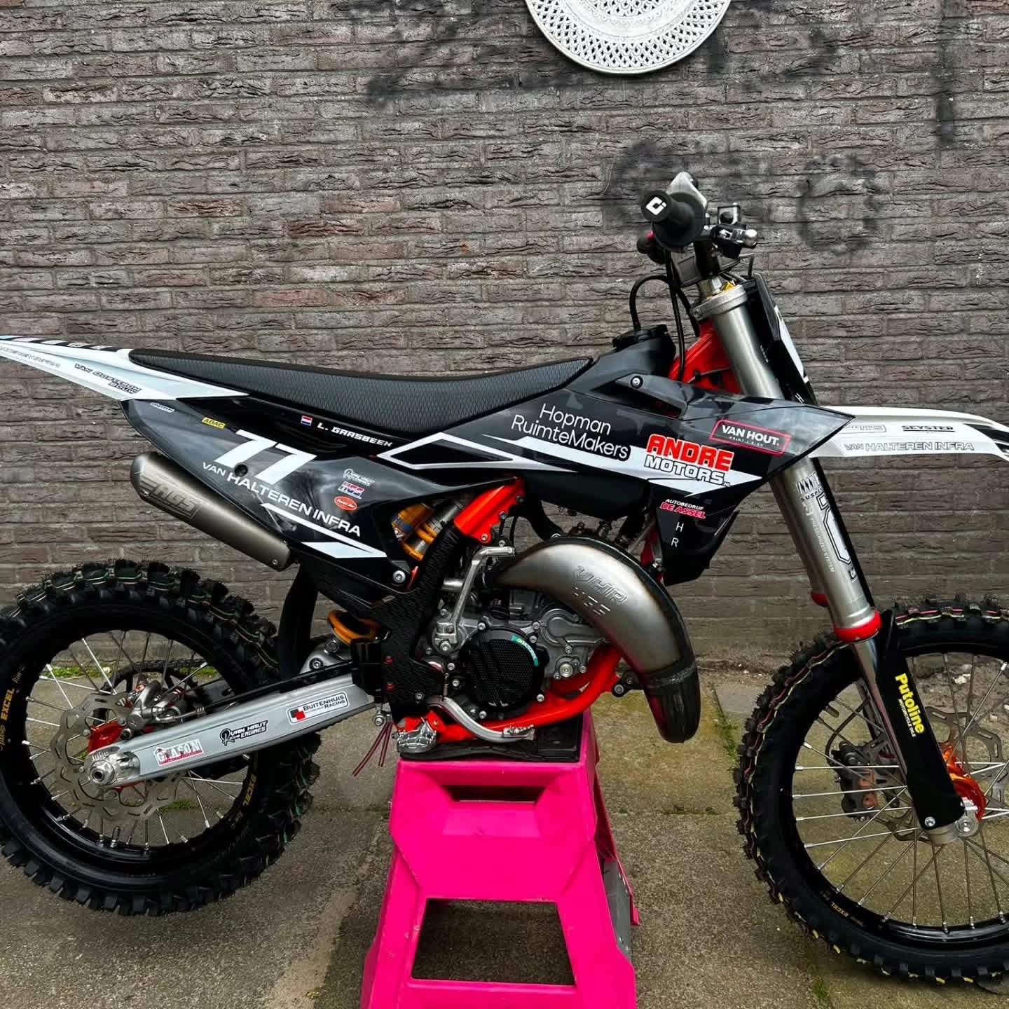 Foto van campagne Van Haut Racing Engines, 4 van 8