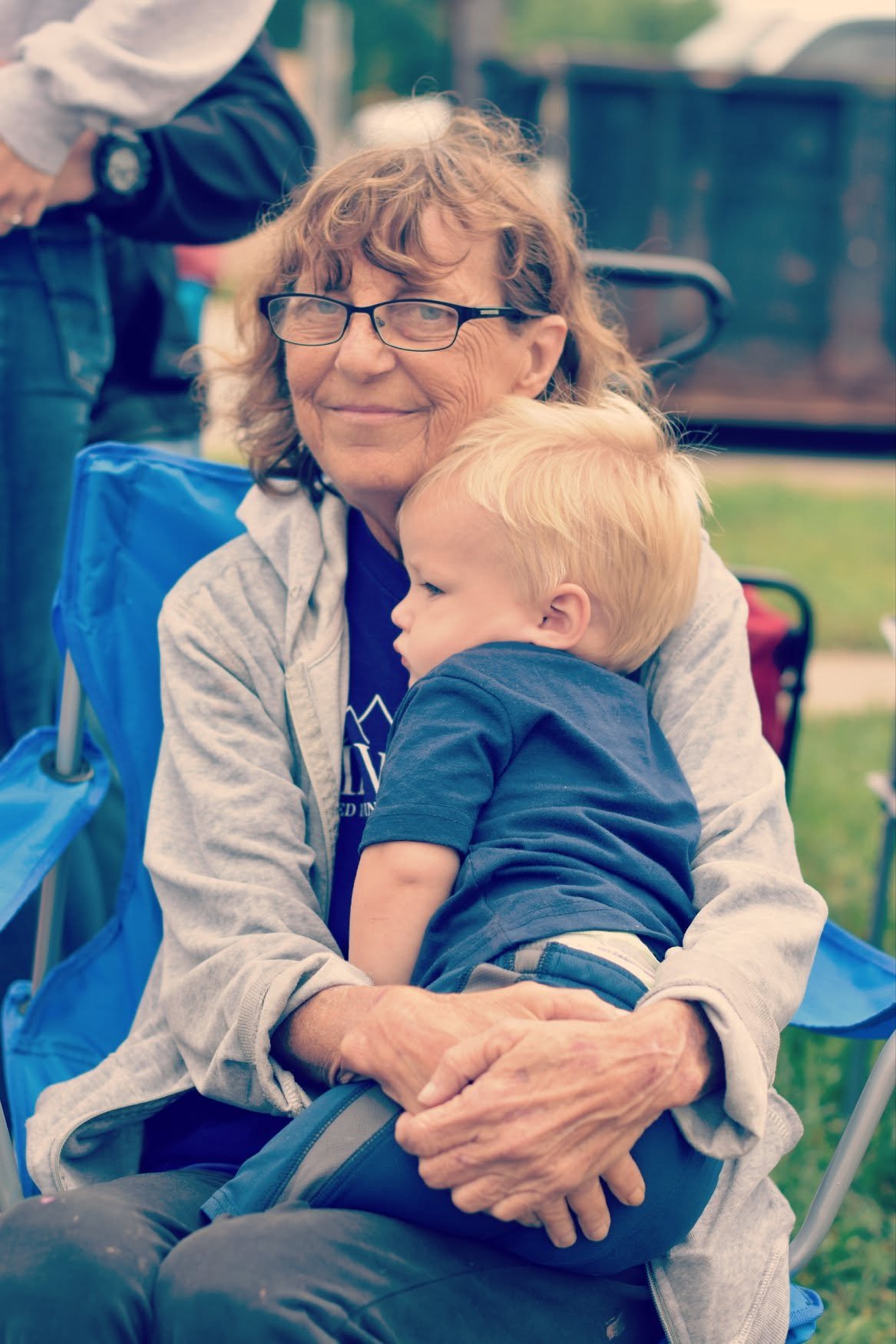 Support for Aunt Gloria's Funeral & Memorial campaign photo, 6 of 7