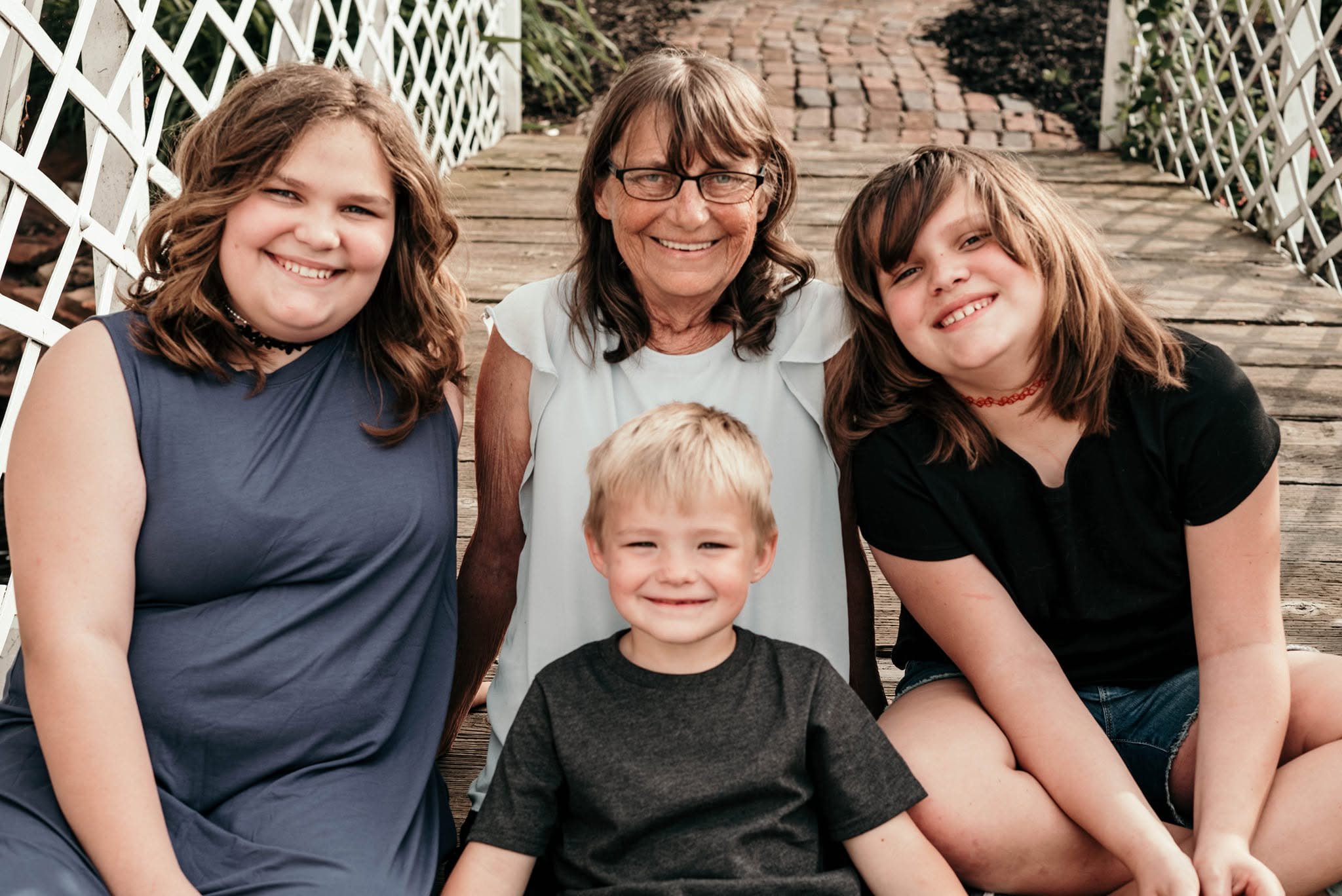 Support for Aunt Gloria's Funeral & Memorial campaign photo, 4 of 7