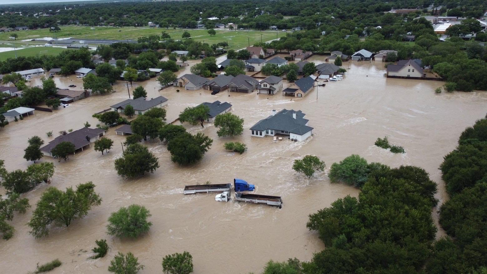 Support Tino & Gabriela After Uvalde Flood campaign photo, 7 of 8