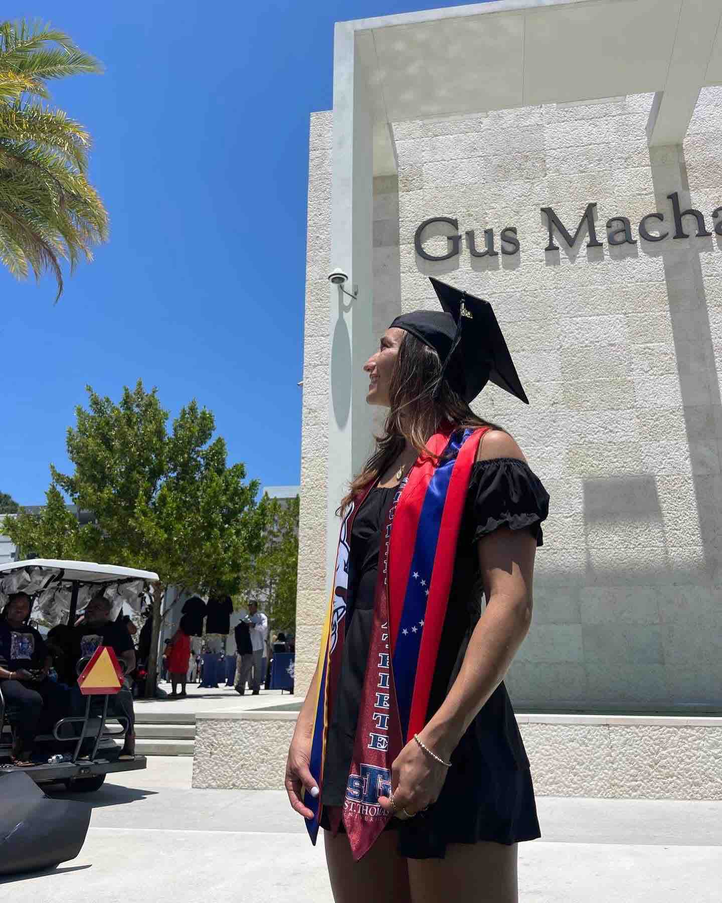 Help Claudia Rodriguez with ICE Detention campaign photo, 2 of 8