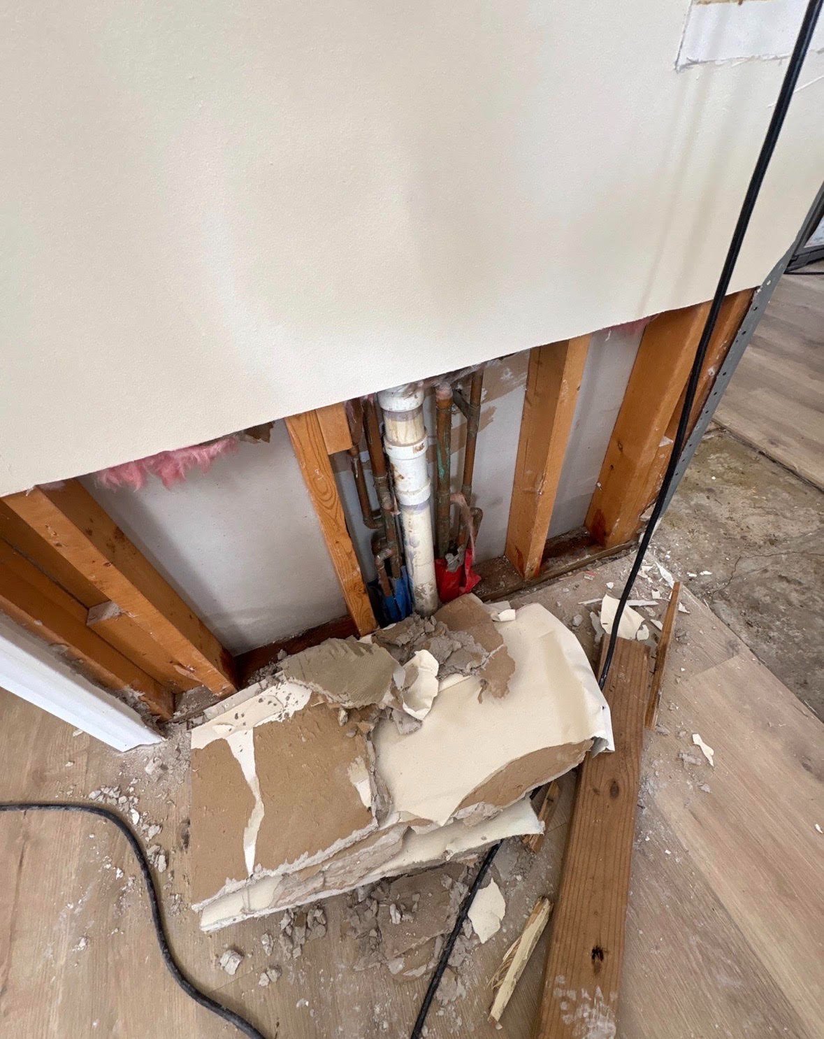 Help Sean Illing's Family Rebuild After the Flood campaign photo, 7 of 8