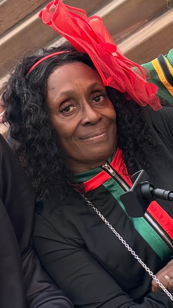 Help Debra Replace Her Wheelchair & Essentials campaign photo, 11 of 12