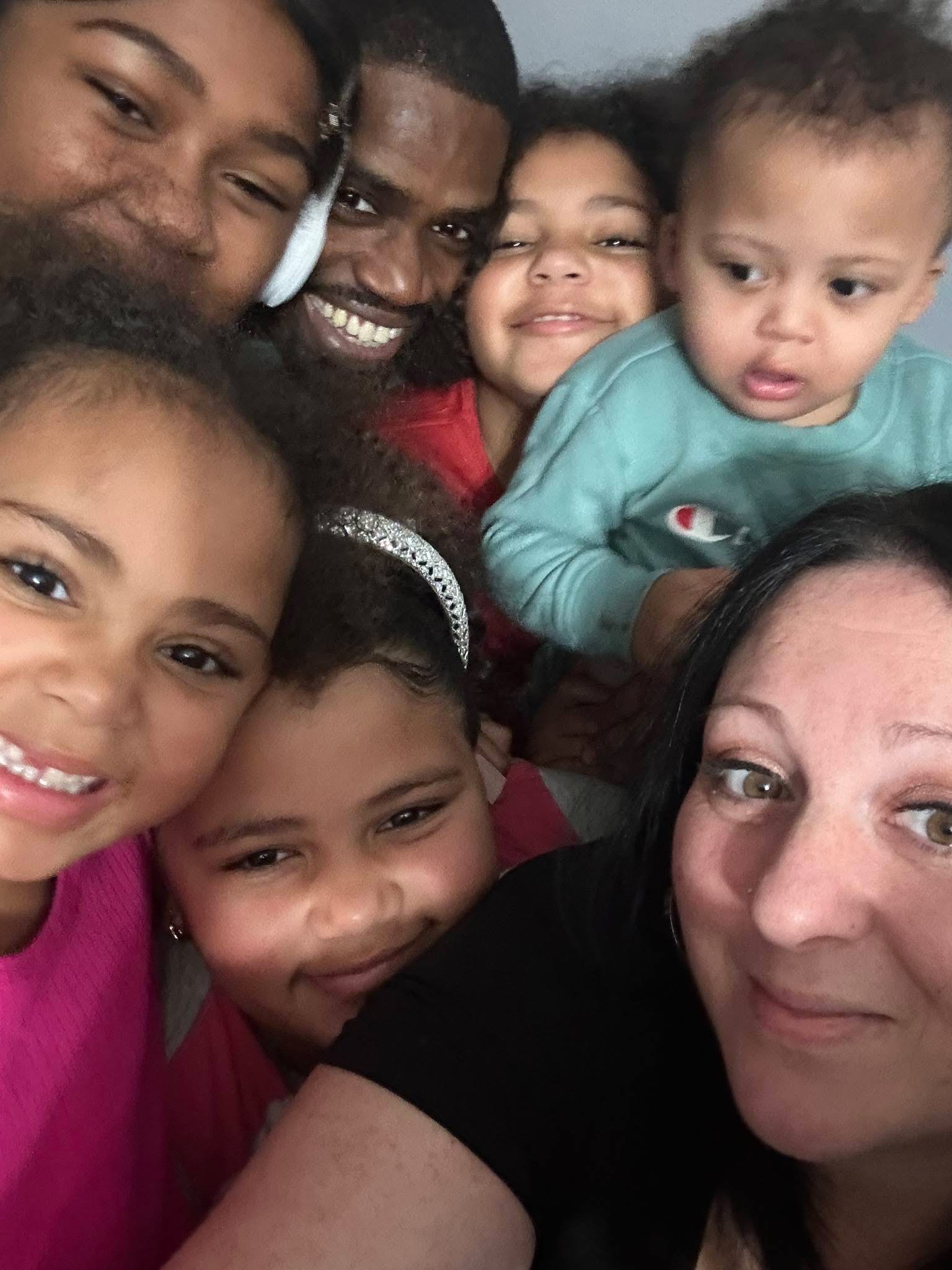 Help Support Reggie, Jackie & Family During Health Emergency campaign photo, 2 of 8