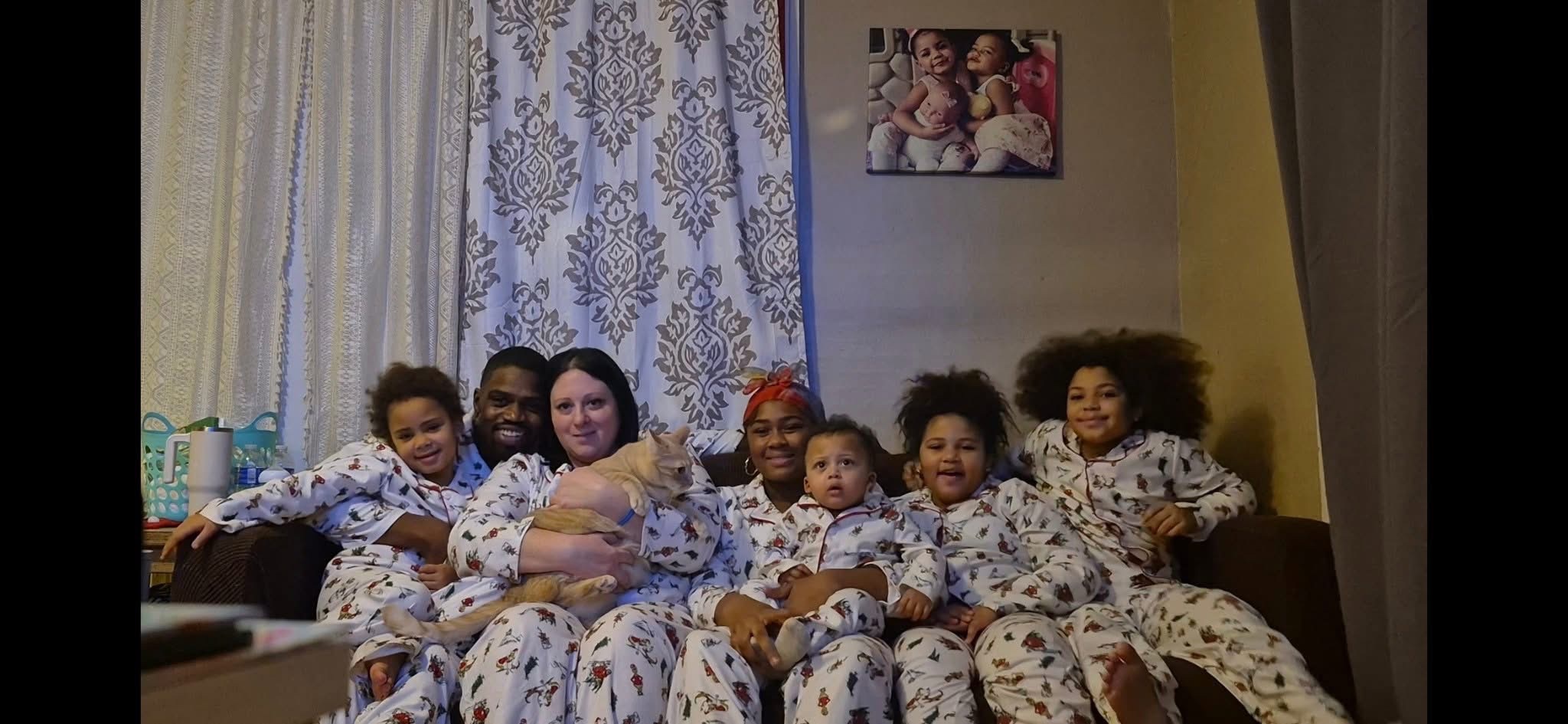 Help Support Reggie, Jackie & Family During Health Emergency campaign photo, 5 of 8