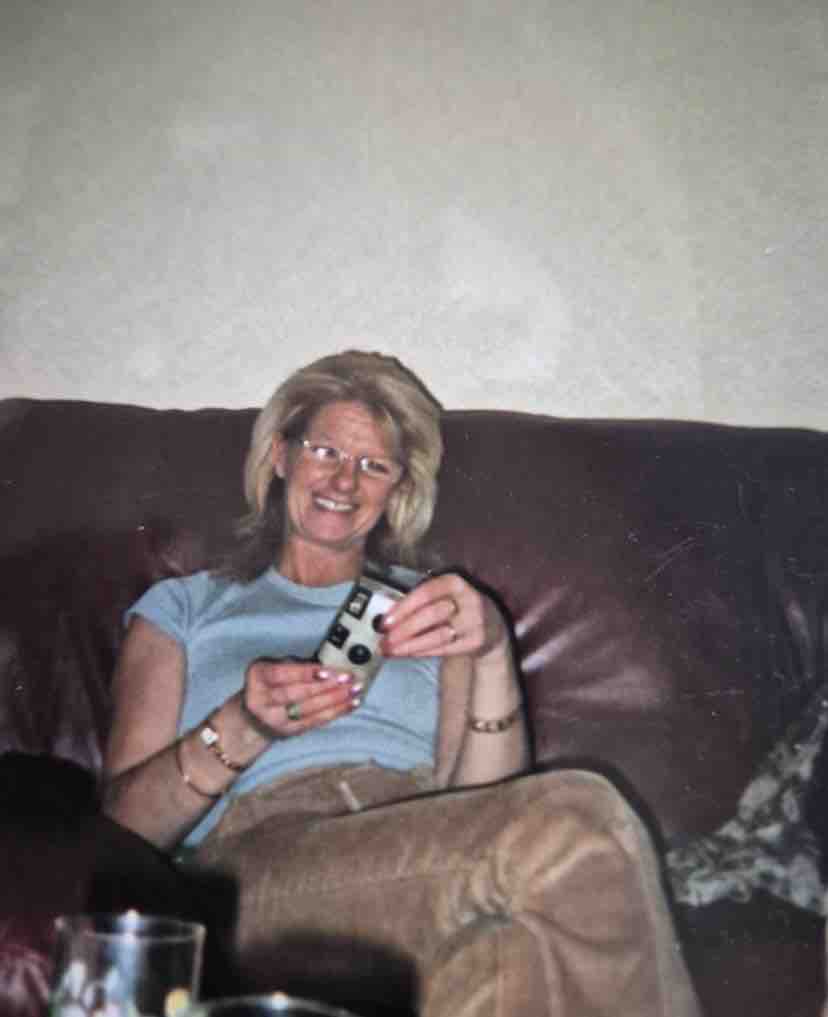 Kids lost dad and nan on the same day campaign photo, 2 of 13