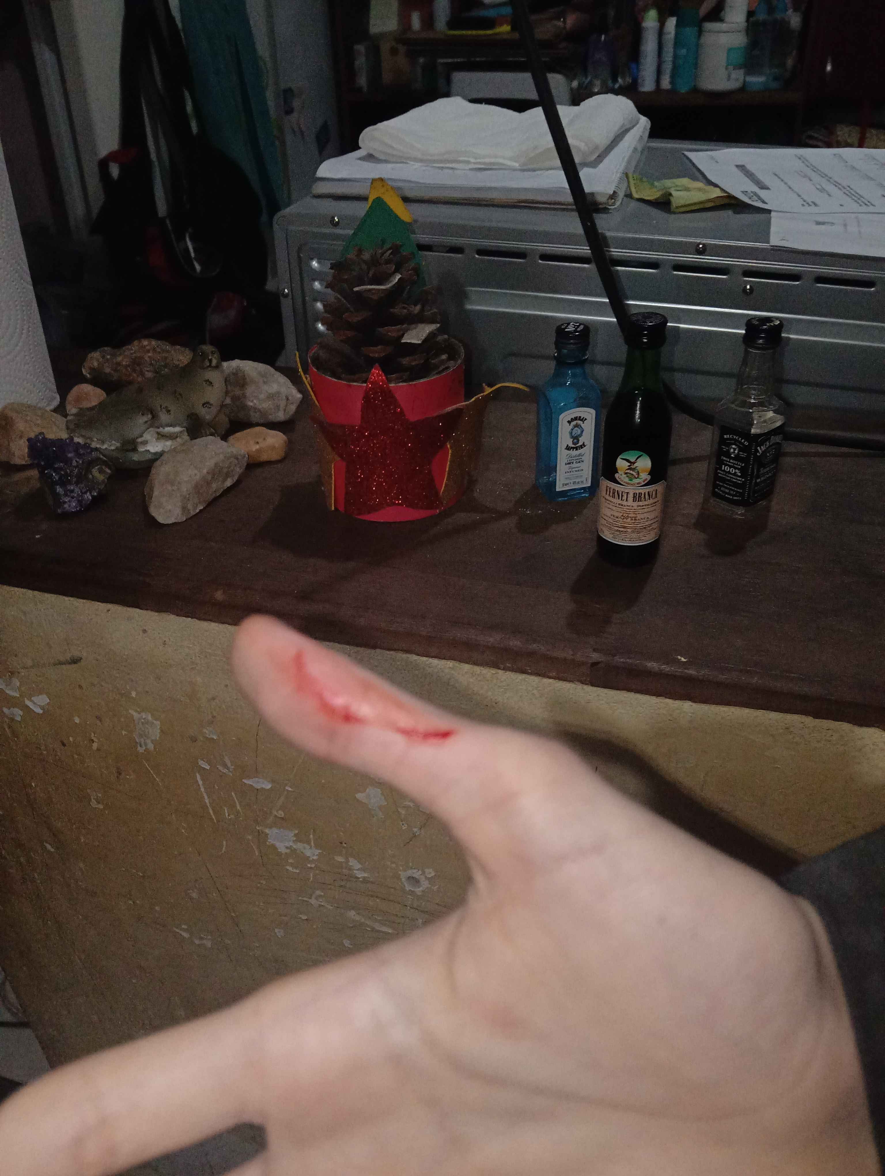 Help my girlfriend escape her abusive household campaign photo, 2 of 7