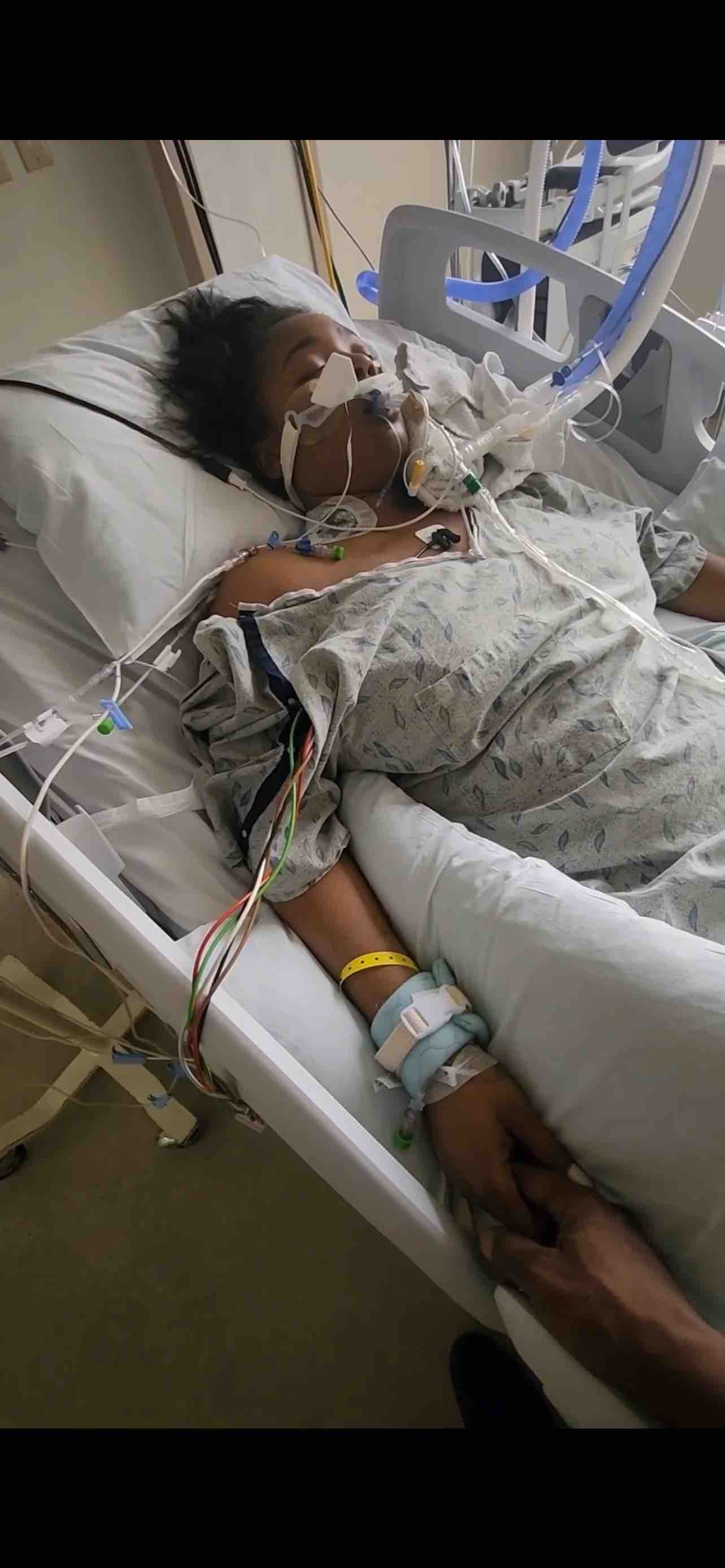 Help Tyeshia Rebuild During Epilepsy Journey campaign photo, 10 of 13