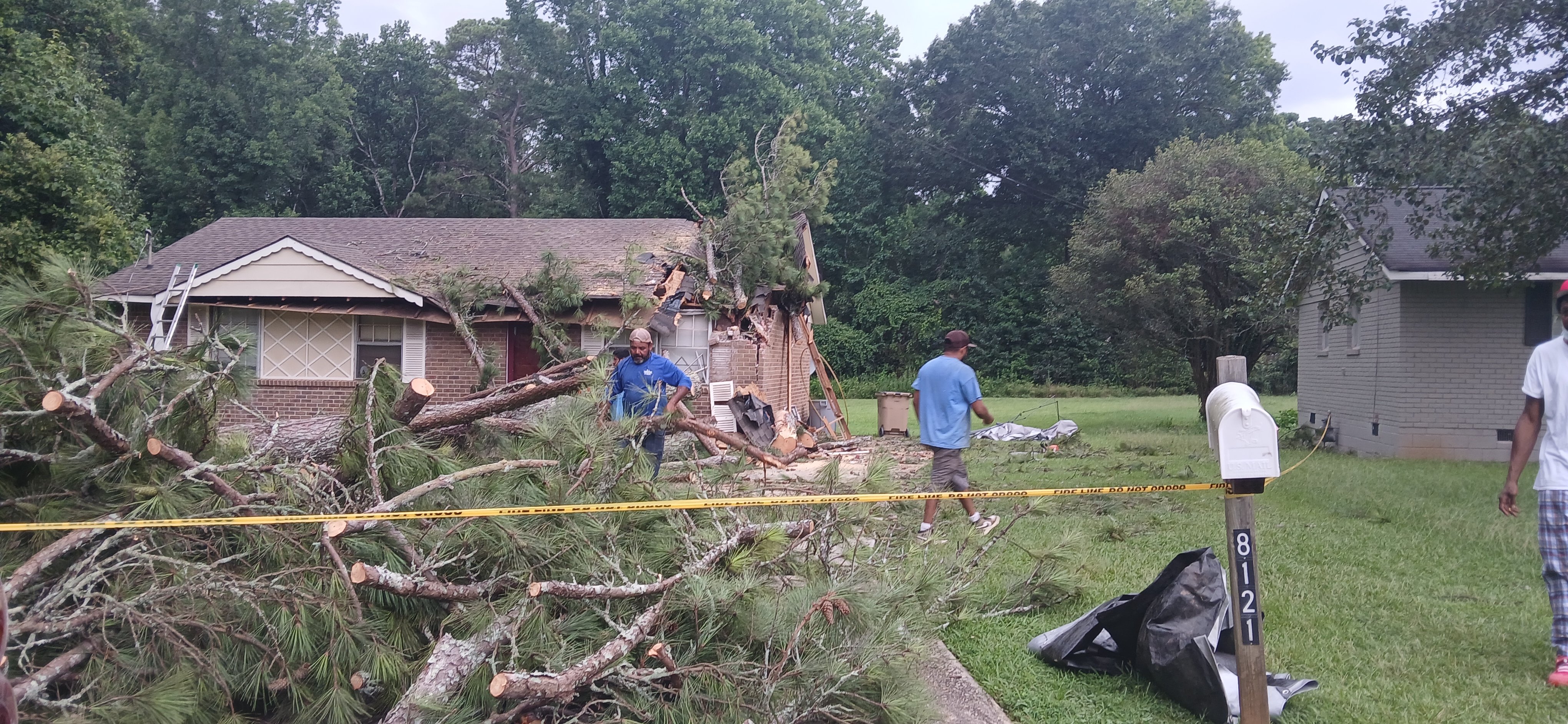 Aid for Nicole and Husband After Tree Accident campaign photo, 4 of 7
