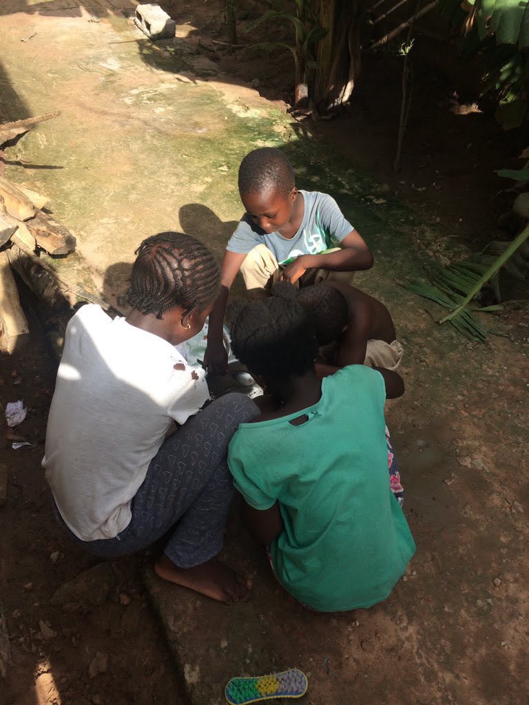 Help a family who really needs help to cope with everyday li campaign photo, 4 of 12