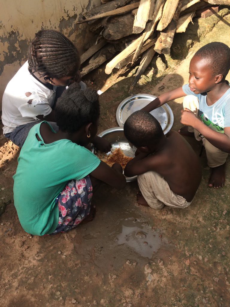 Help a family who really needs help to cope with everyday li campaign photo, 5 of 12