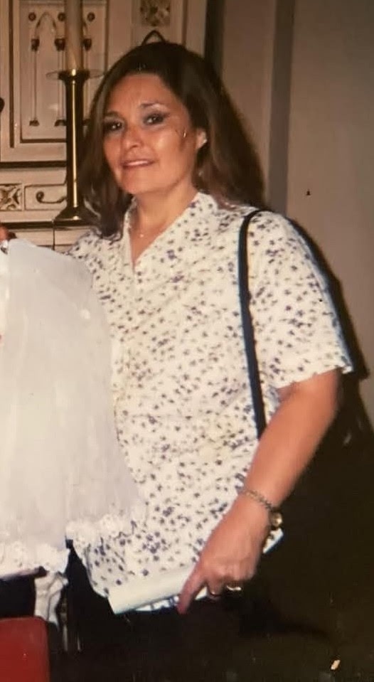 Gisella Luna  A Loving Farewell for Ann Luna gofundme donation