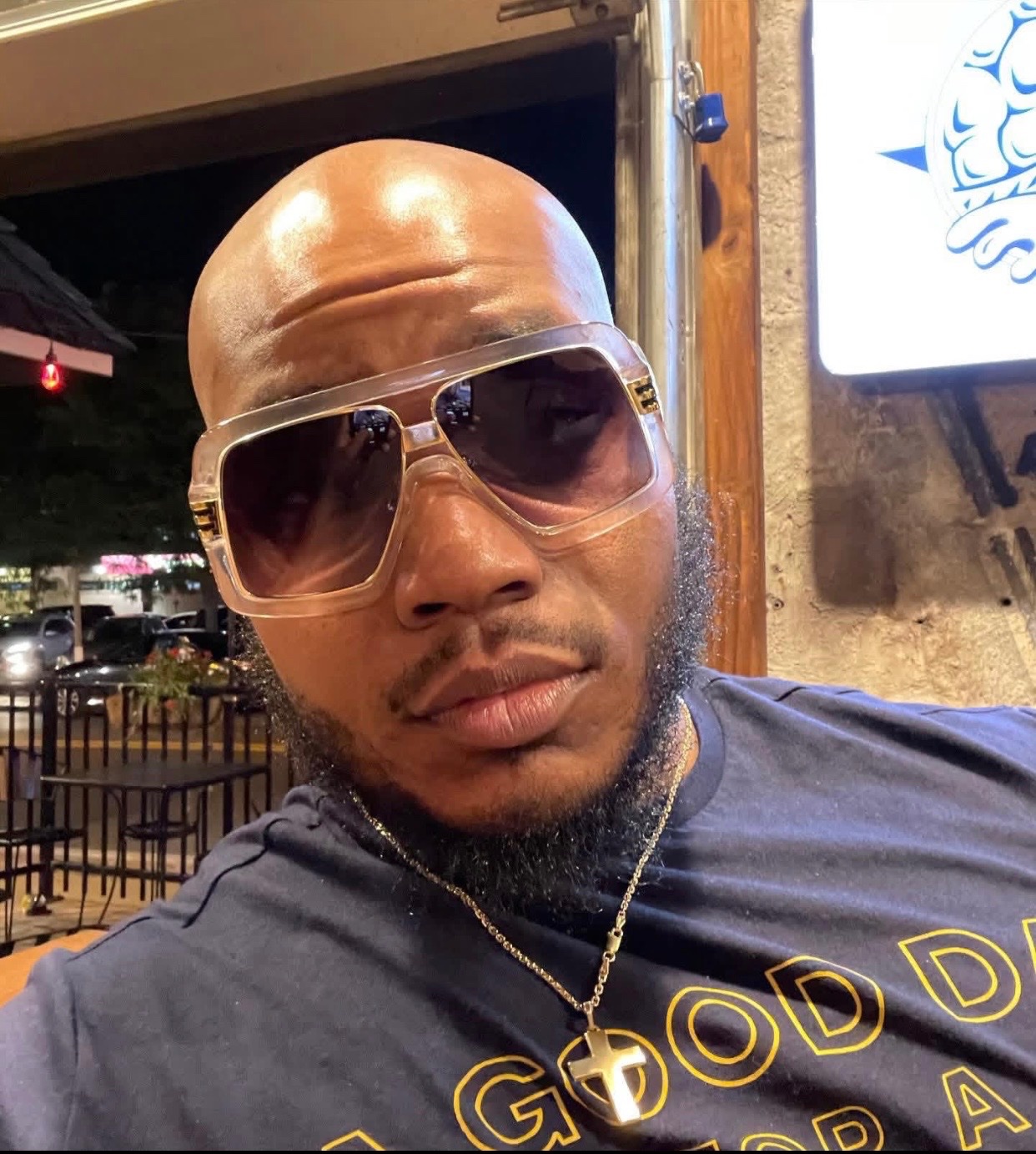 April Davis  Help Honor My Brother With Funeral and Burial gofundme donation