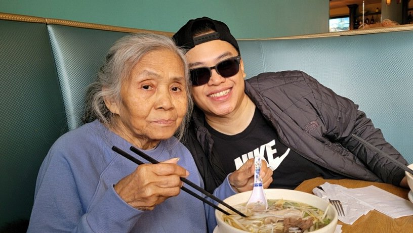 Rich Le  Laying Mama Le To Rest gofundme donation