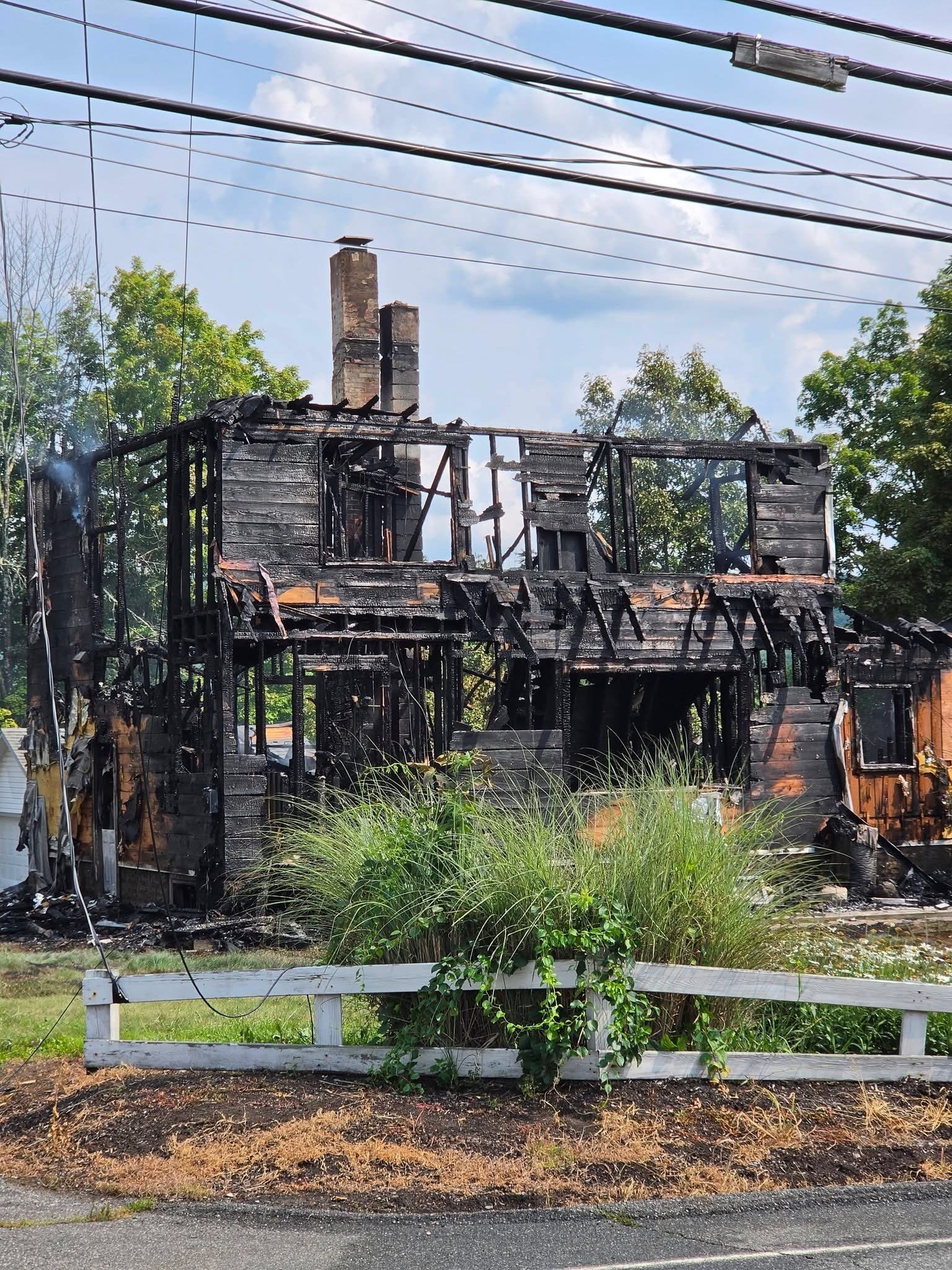 Rebuilding for Melissa Vecchio After House Fire campaign photo, 5 of 7