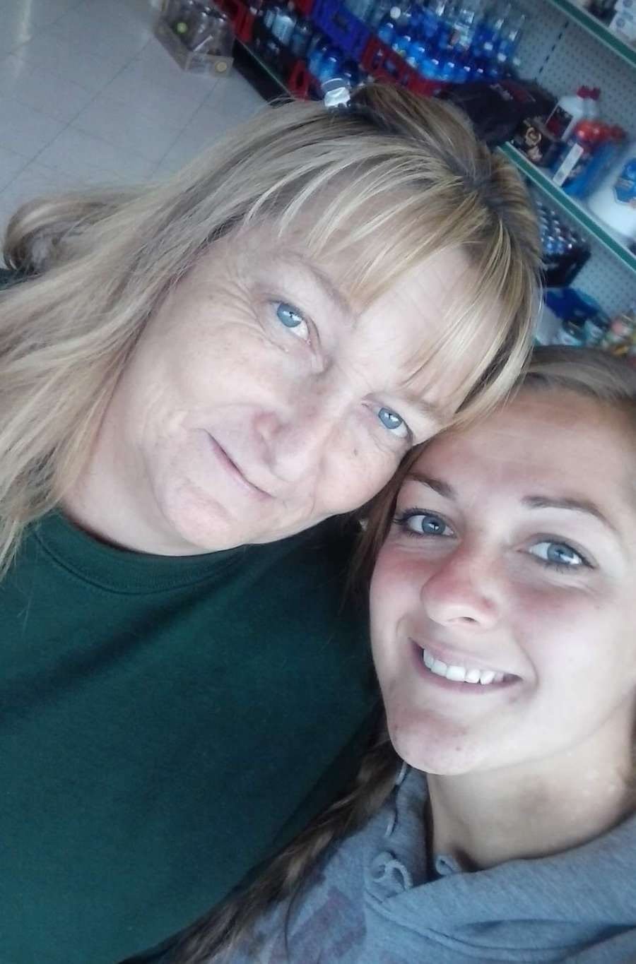 Support for Teresa's Daughter's Memorial campaign photo, 2 of 13