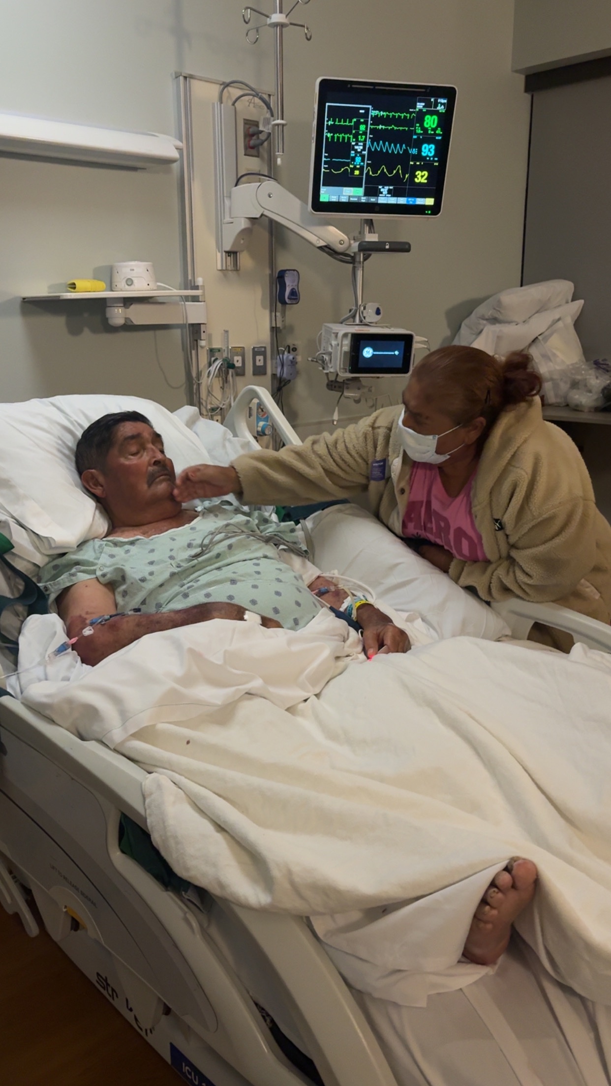 Fernanda Padilla Calderon  Help Bring Arturo Calderon Home to Mexico gofundme donation