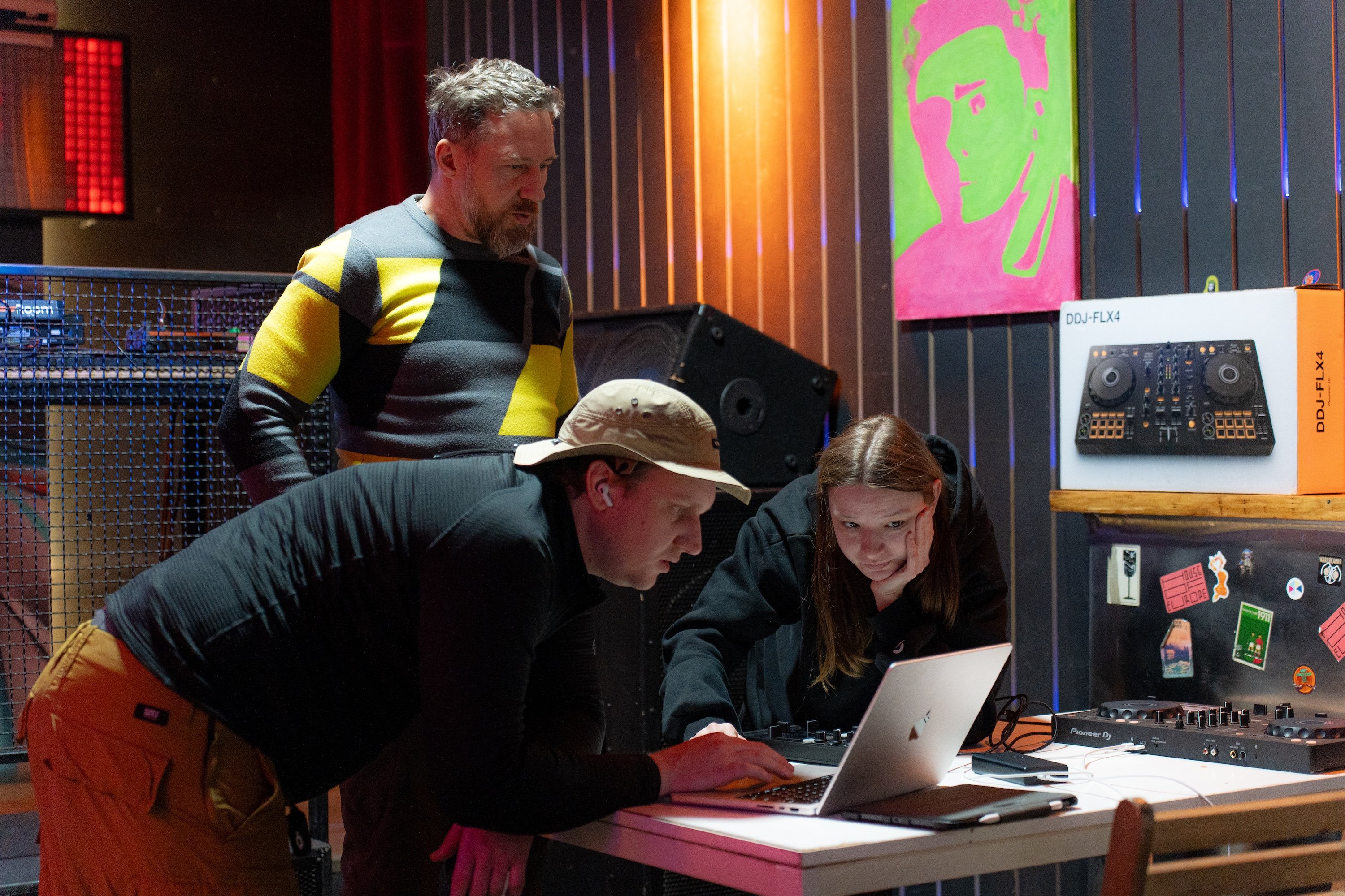 Help Veterans in Ukraine Heal Through Music and DJing campaign photo, 2 of 5