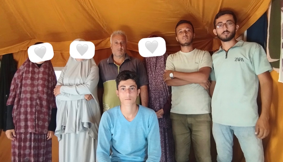Support Kareem’s Medical Dream & his Family in Gaza campaign photo, 2 of 8