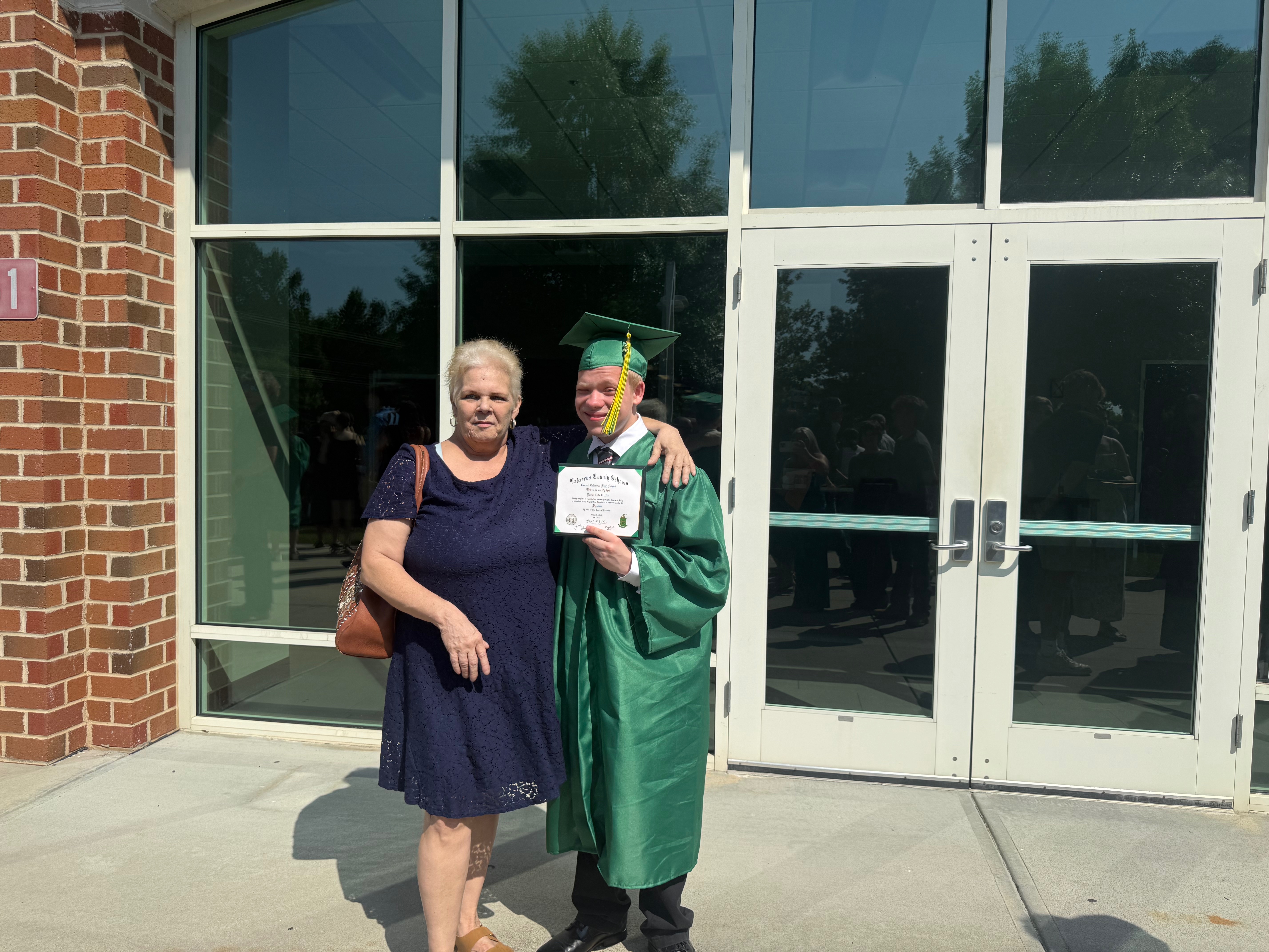 Dora Lewis Help Honor Karen Rung’s Memory and Final Farewell gofundme donation
