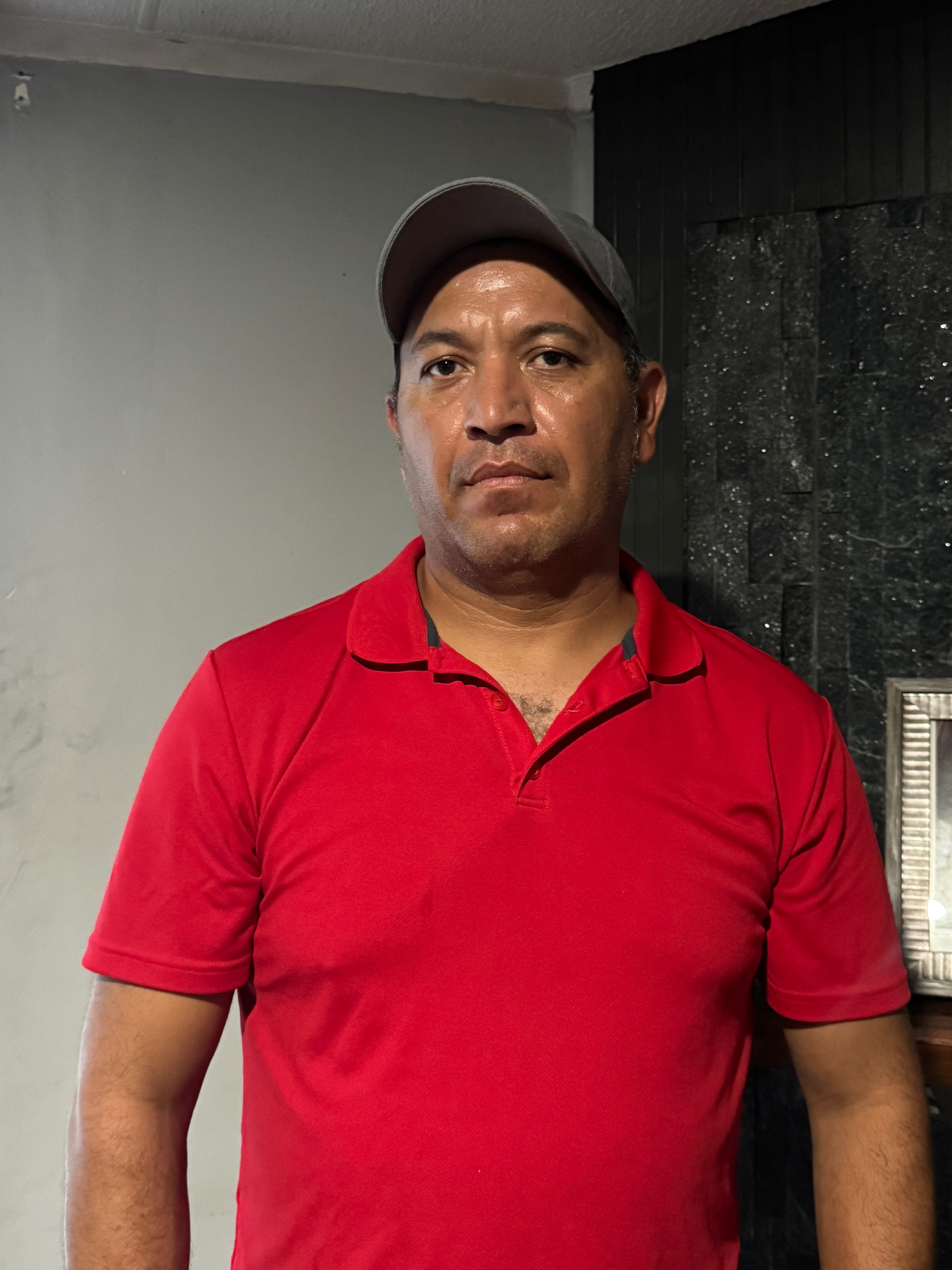 Soy Isidro Suárez y humildemente pido su apoyo campaign photo, 4 of 6