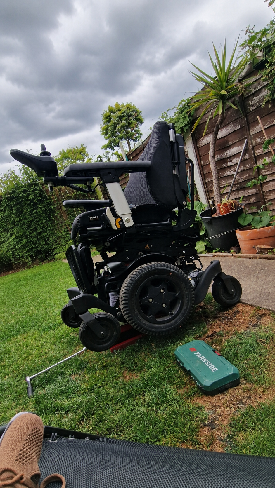 Help Lonzo Replace His Failing Power Wheelchair campaign photo, 5 of 6