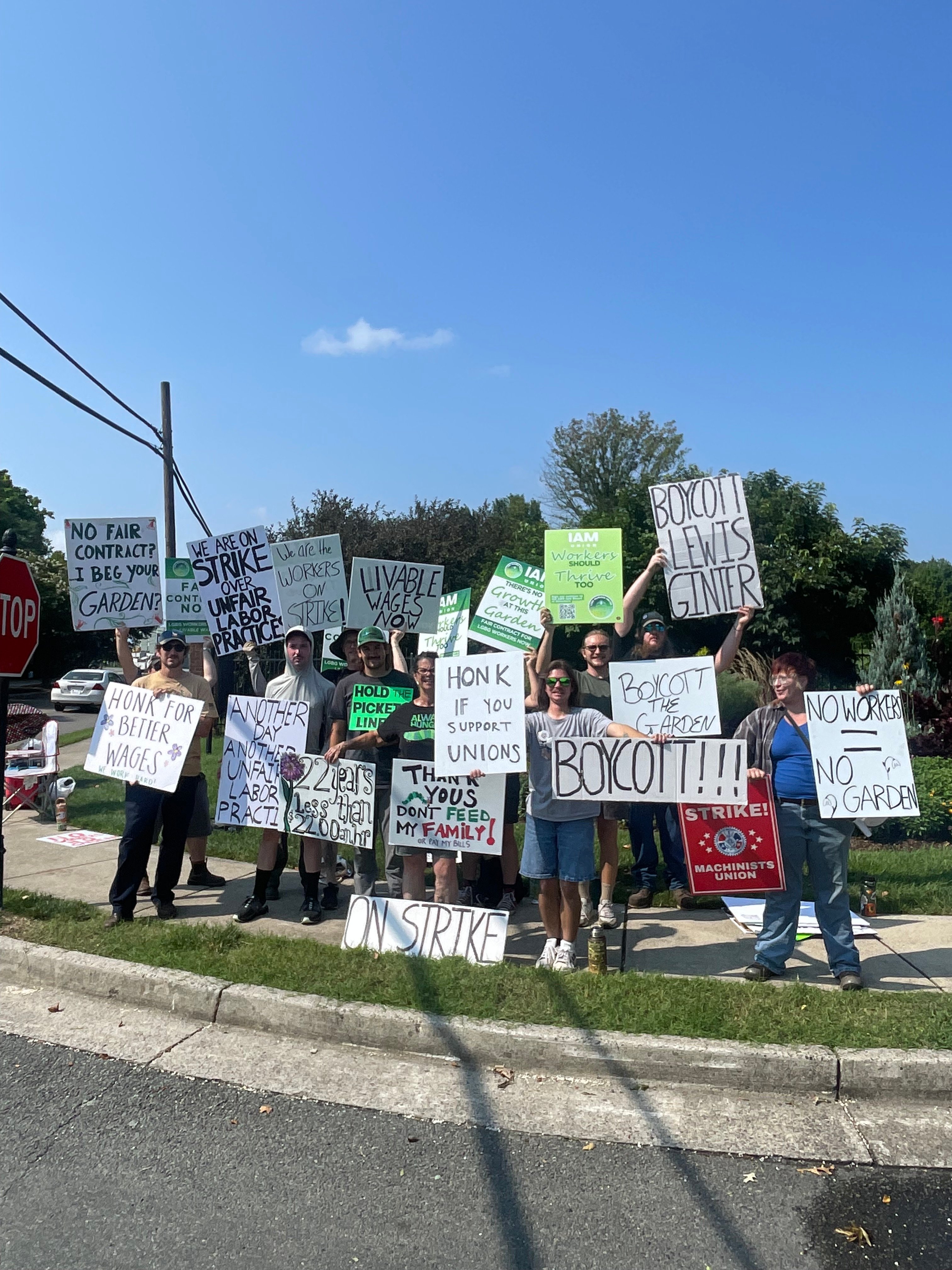 Strike Fund for Lewis Ginter Botanical Garden Workers campaign photo, 2 of 8