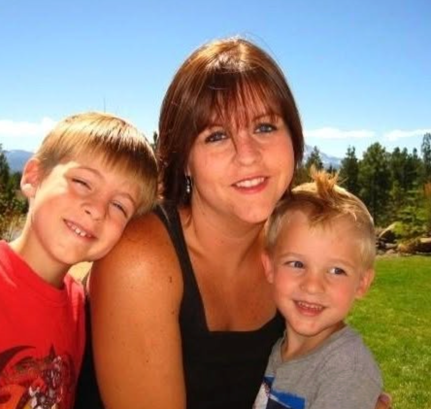 Support for Jamie Audrain's Family in Sisters campaign photo, 2 of 7