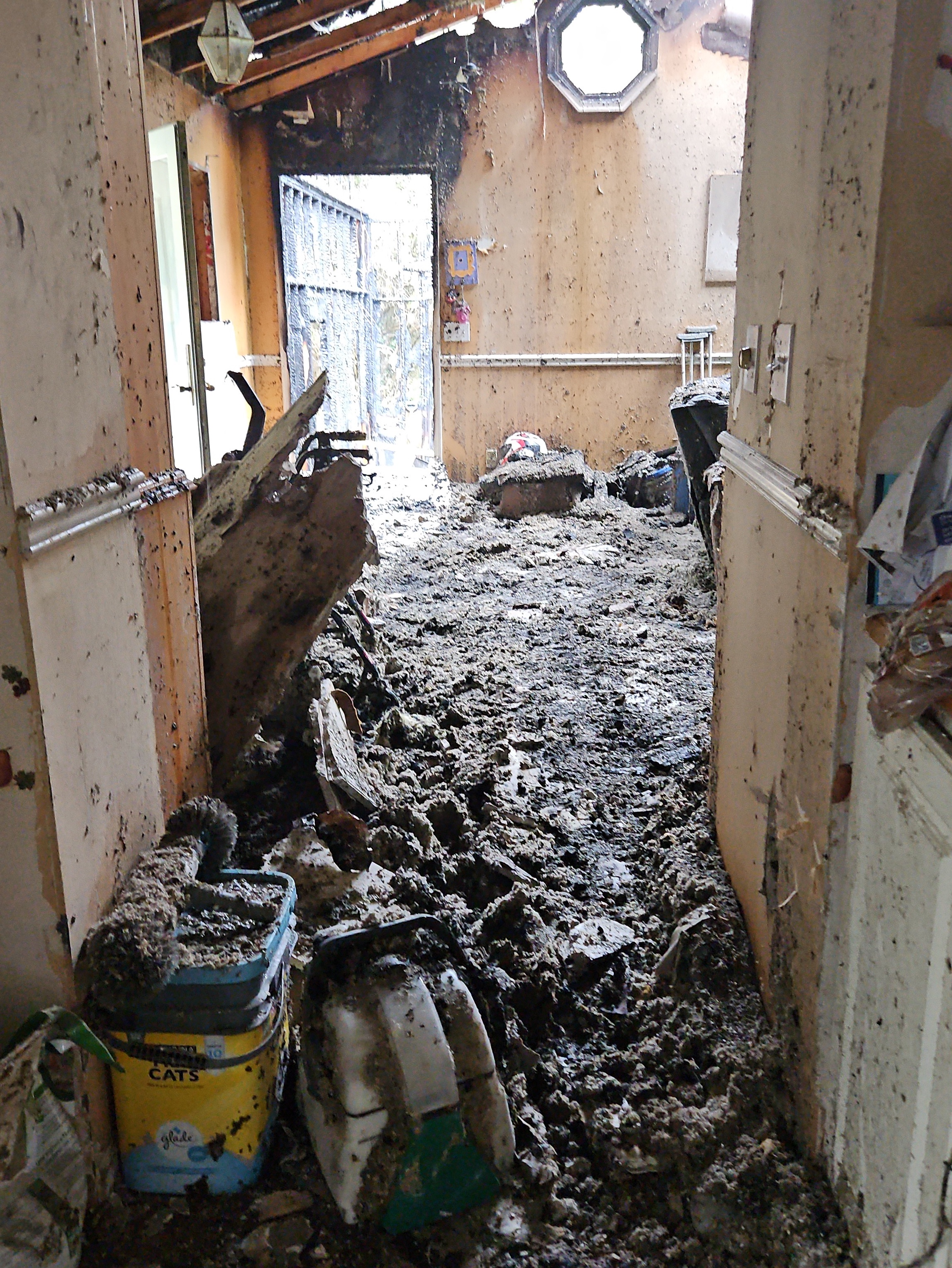 Helping Melissa’s Family After the Fire campaign photo, 5 of 7